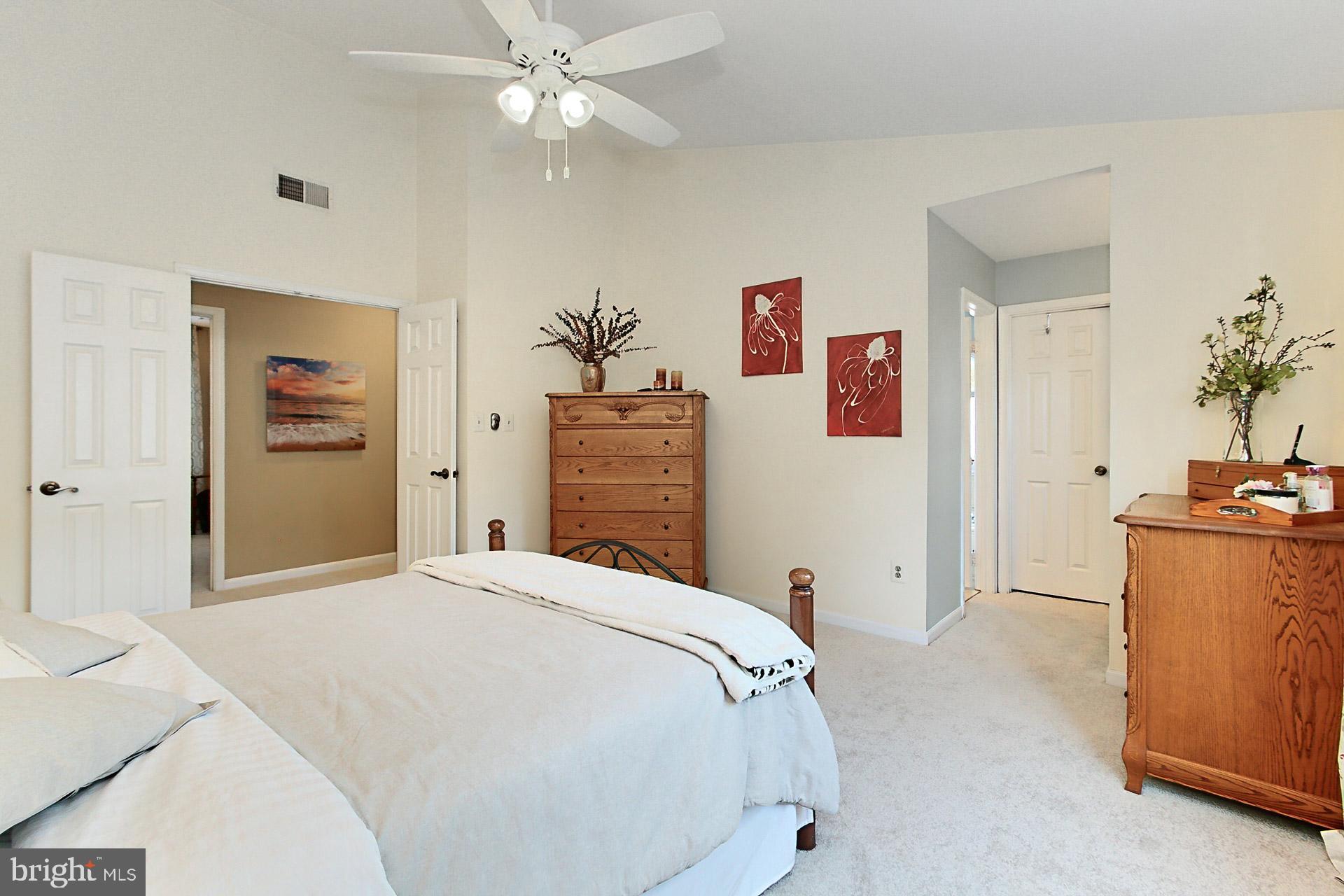 SEQUOIA FARMS - Residential