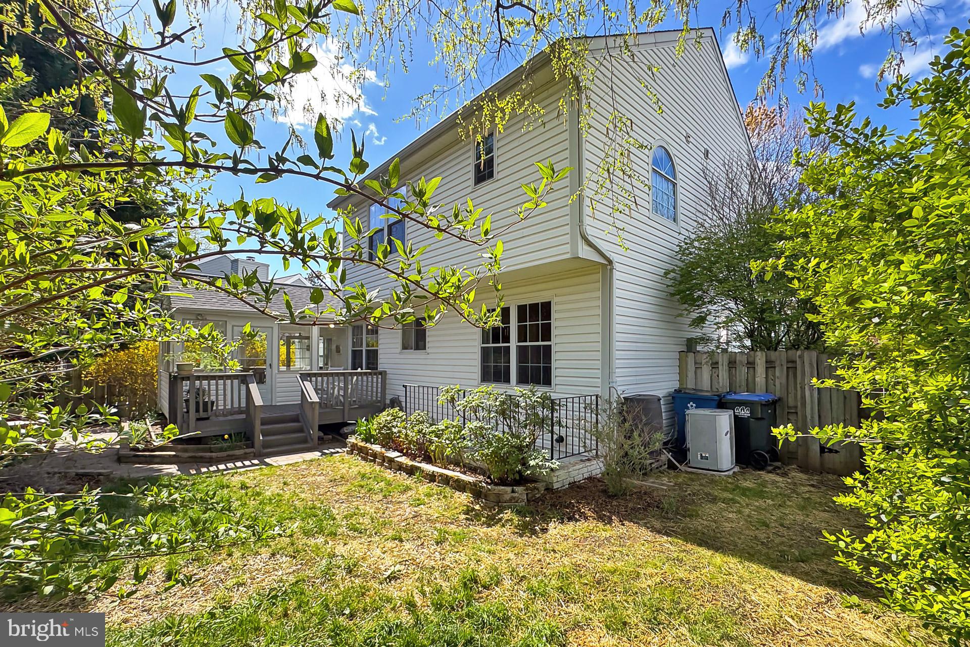 SEQUOIA FARMS - Residential