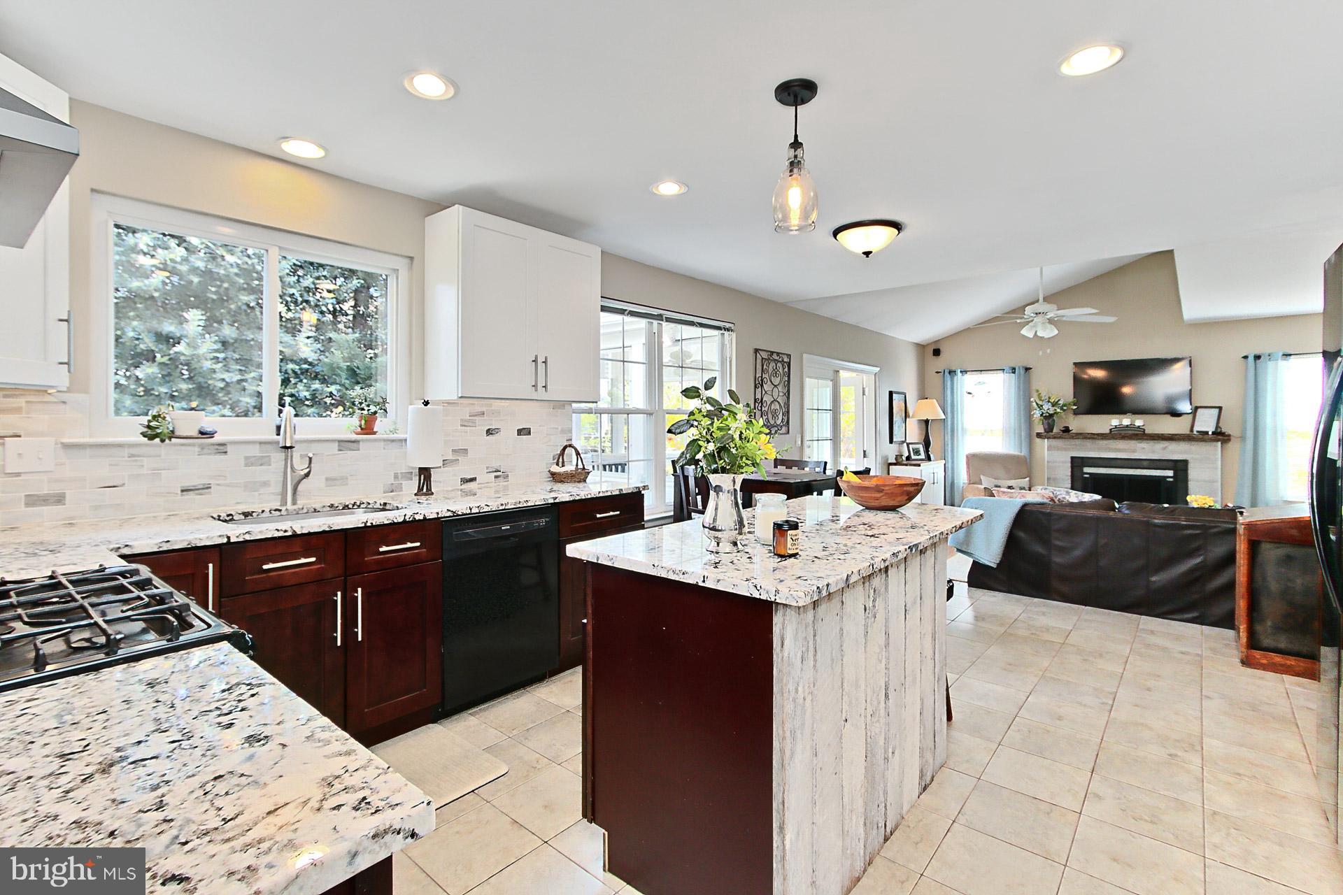 SEQUOIA FARMS - Residential