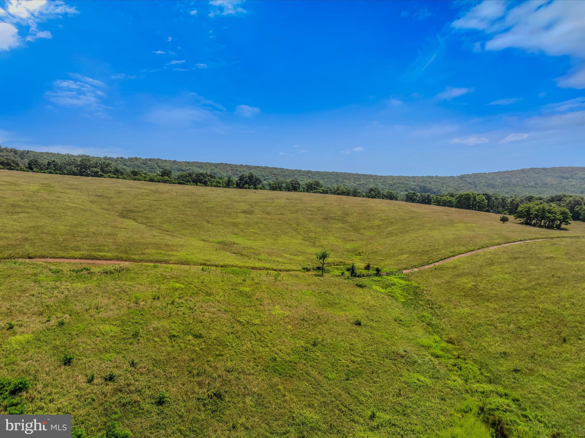 IMPERIAL ORCHARDS - Land