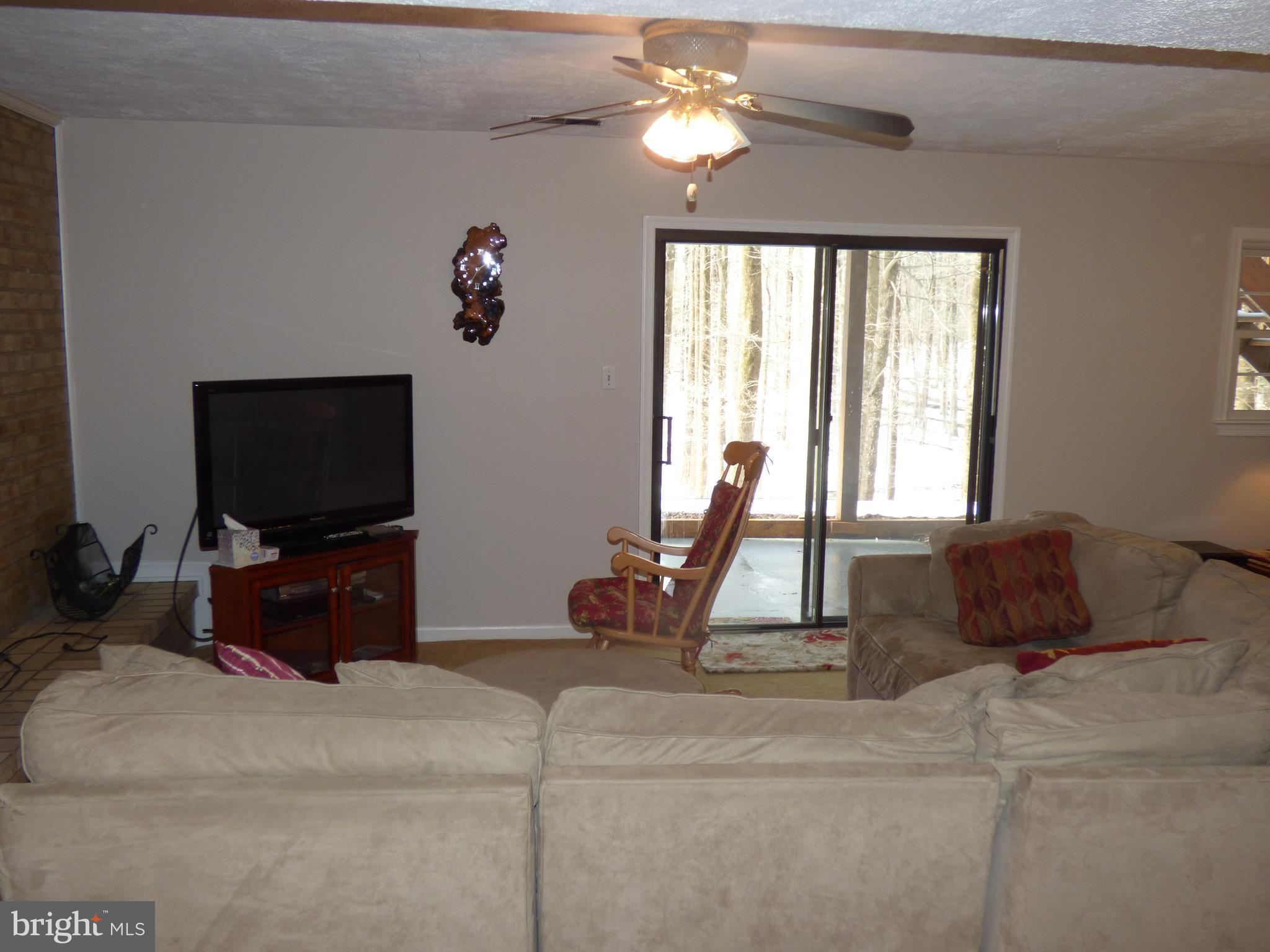 ORANGE HUNT ESTATES - Residential