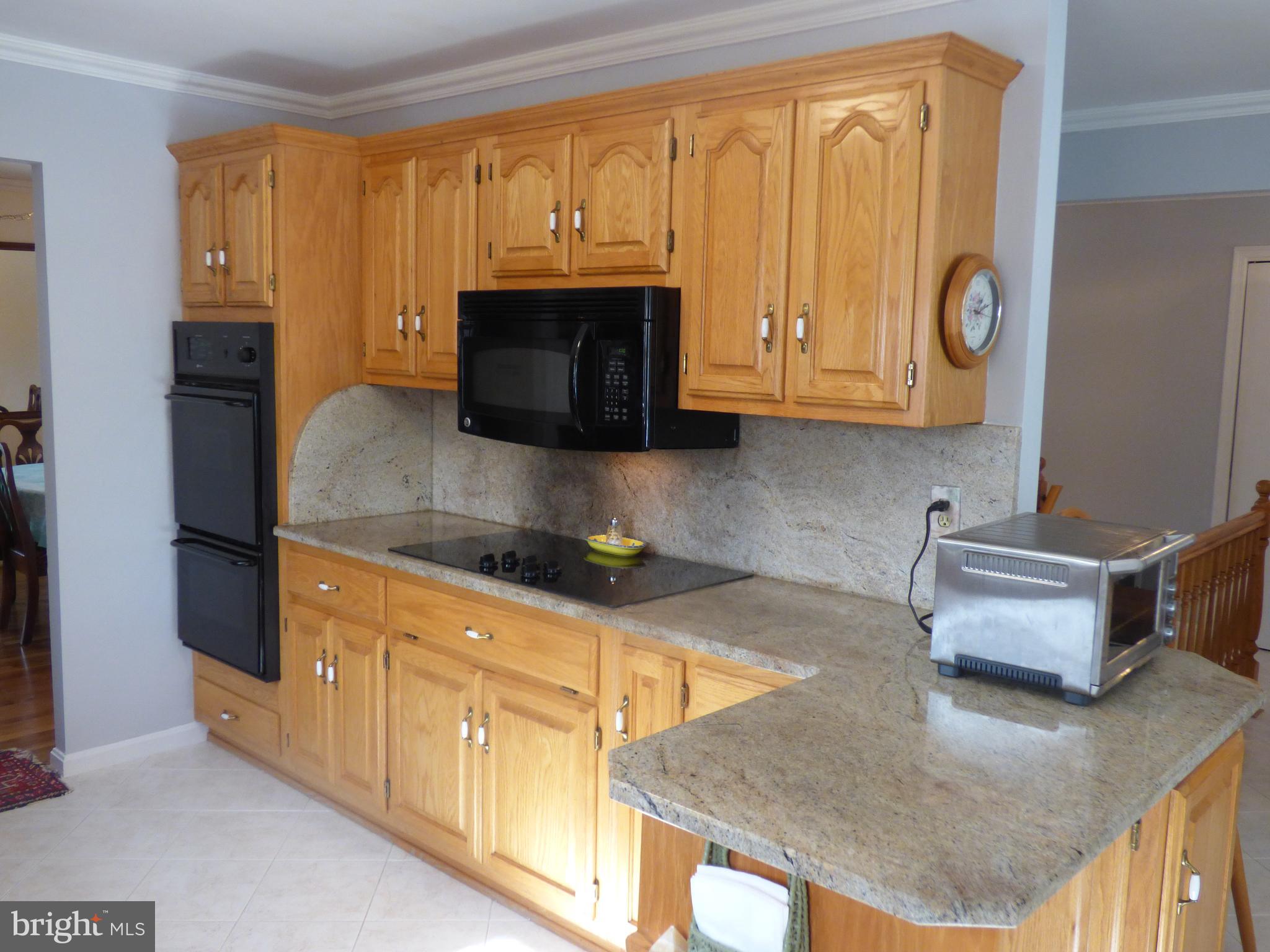 ORANGE HUNT ESTATES - Residential