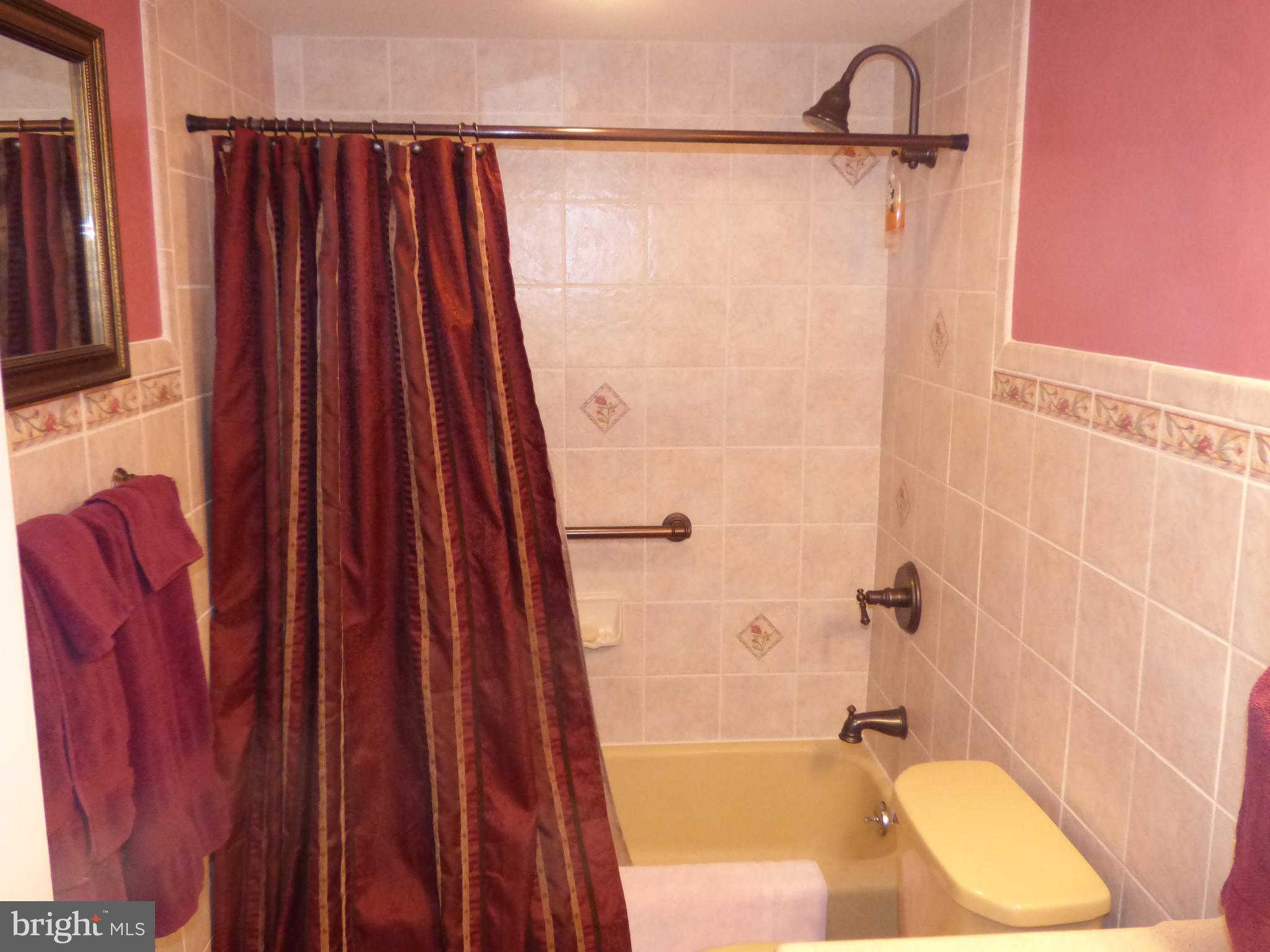 ORANGE HUNT ESTATES - Residential