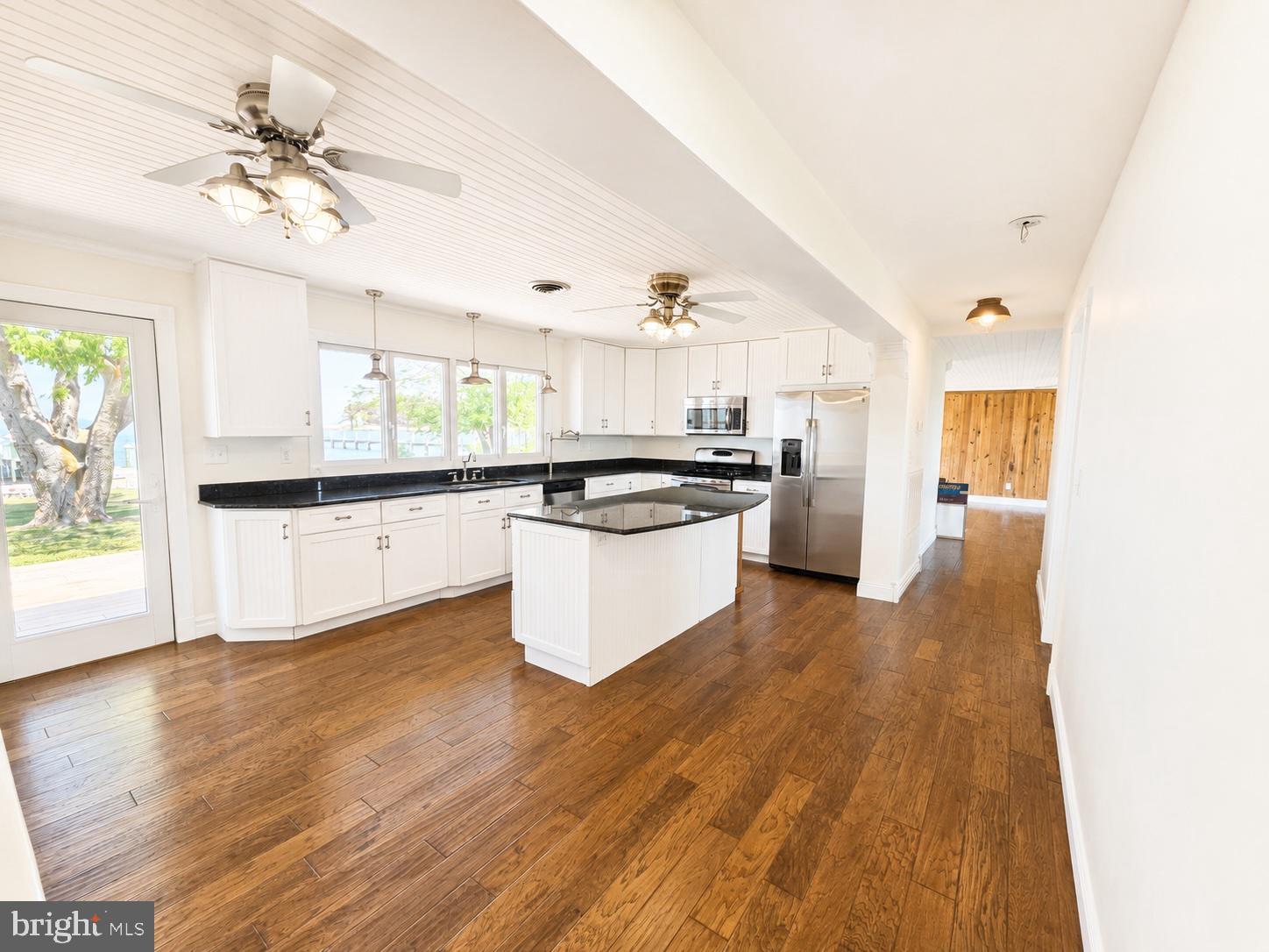 MUDDY HOOK COVE - Residential