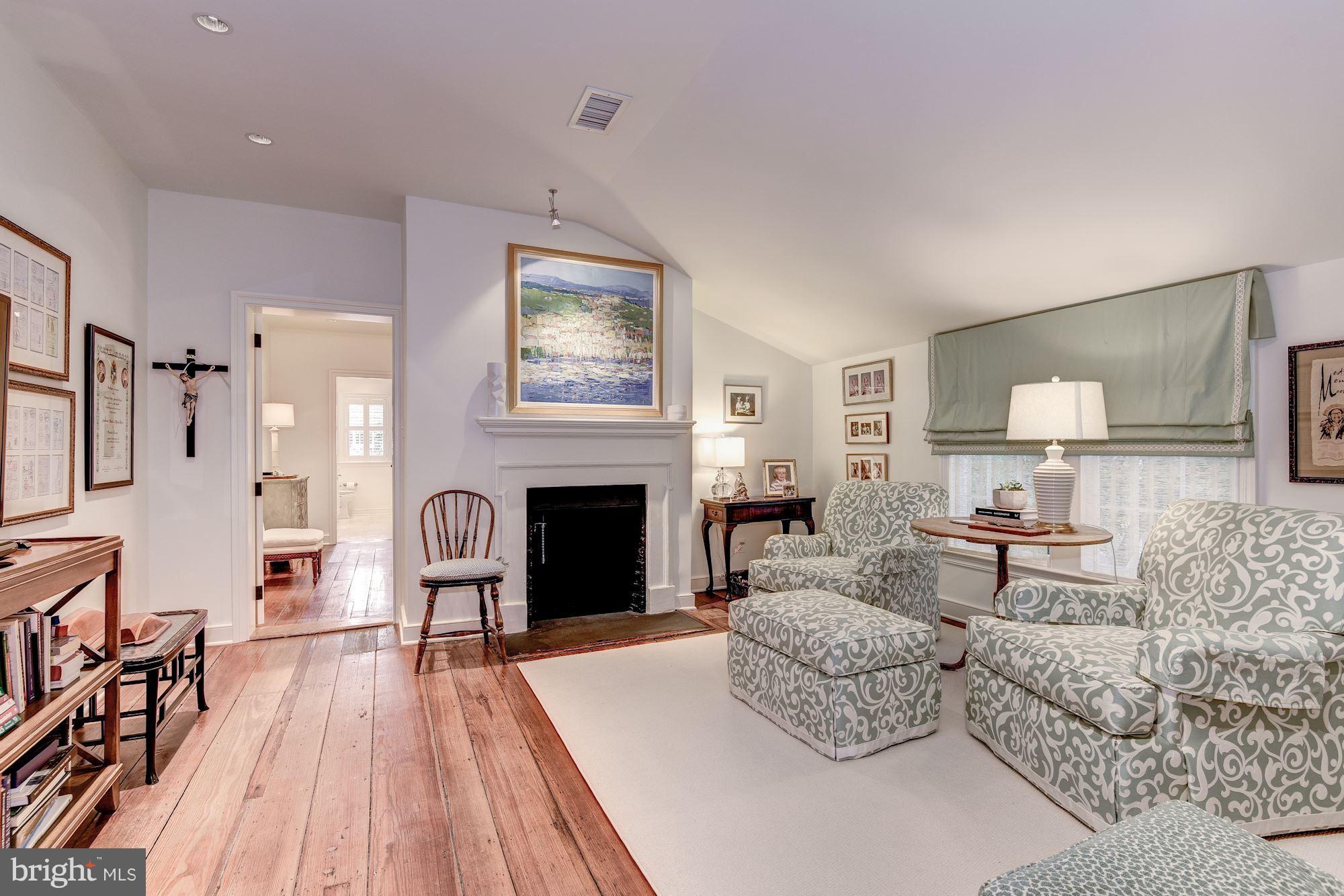GEORGETOWN - Residential