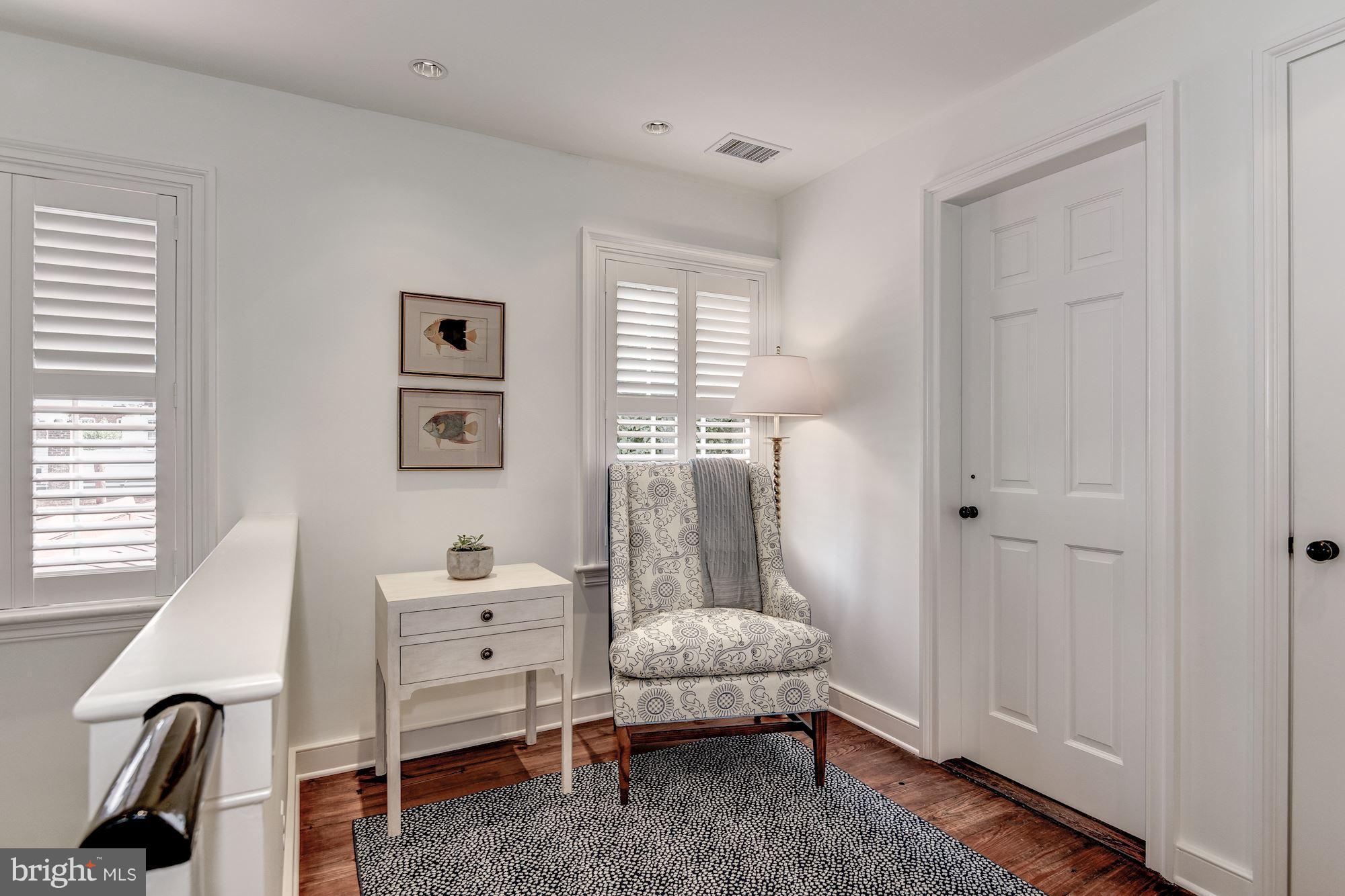 GEORGETOWN - Residential