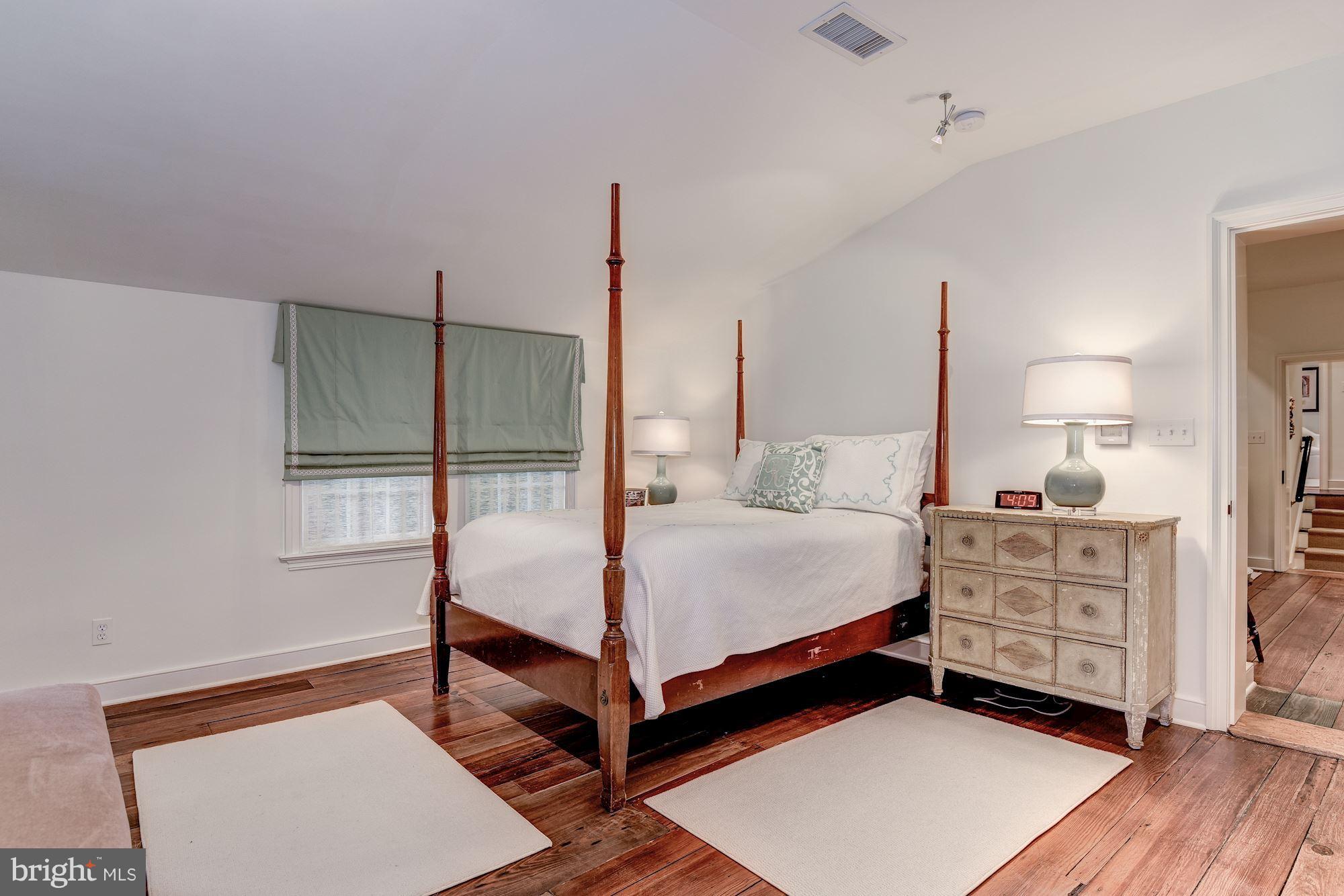 GEORGETOWN - Residential