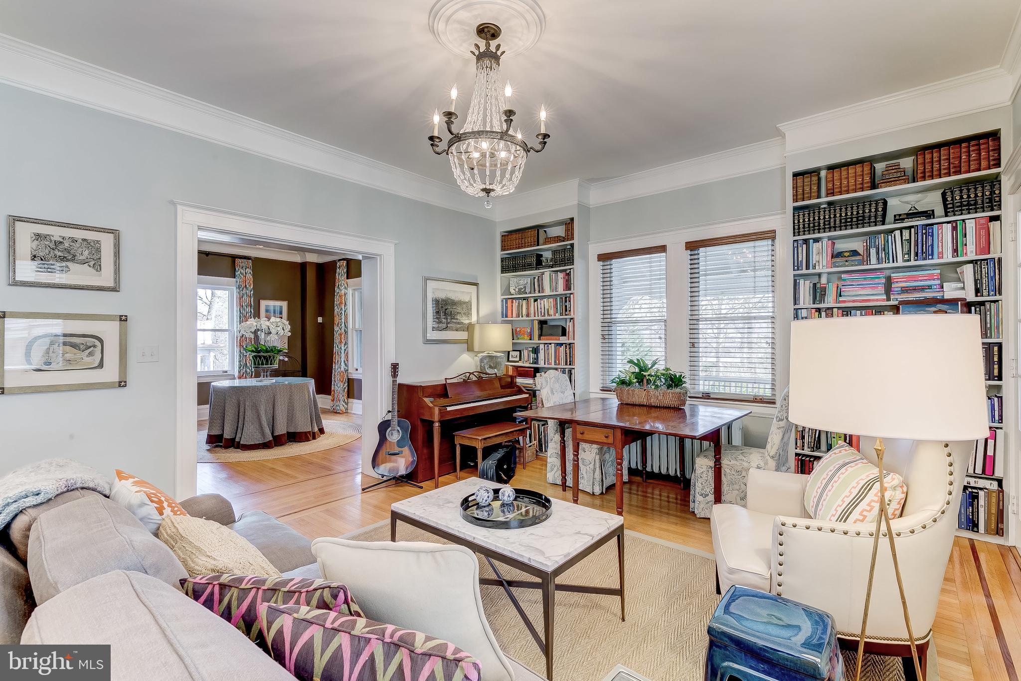 ROLAND PARK - Residential