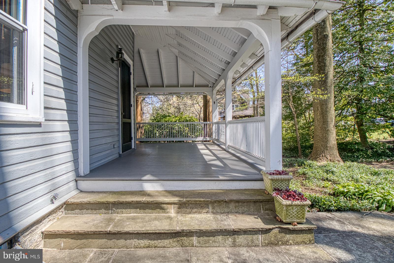 ROLAND PARK - Residential