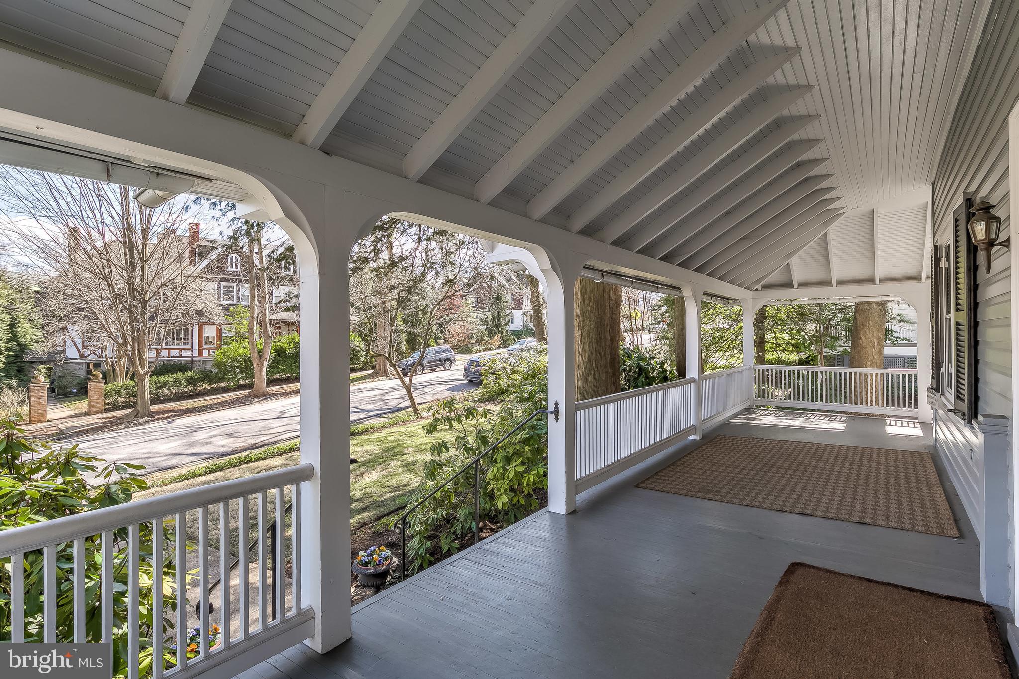 ROLAND PARK - Residential