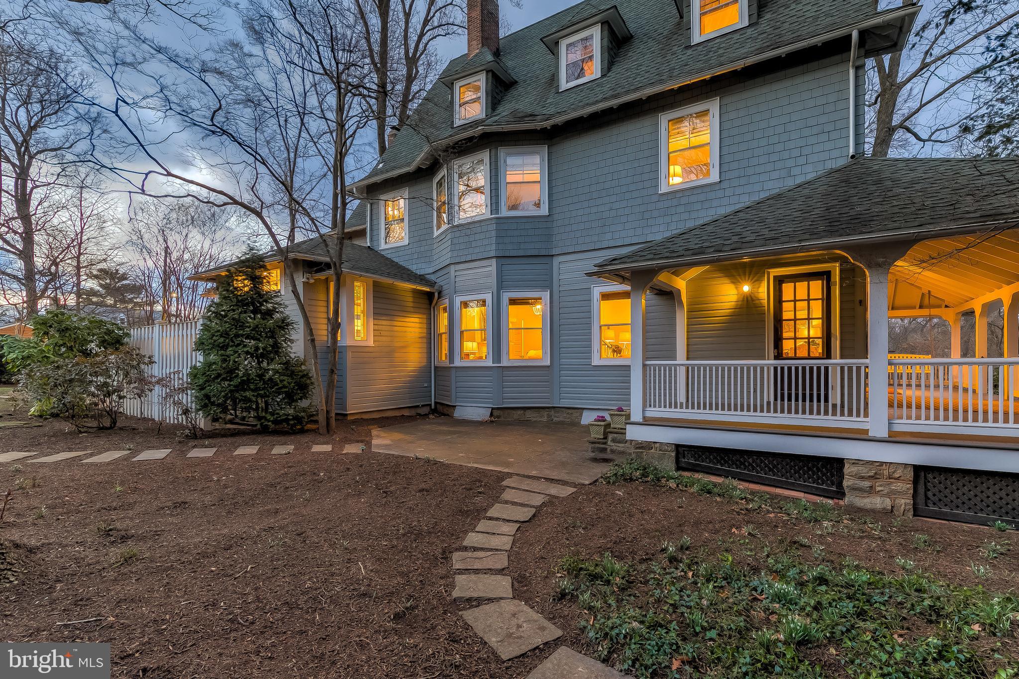 ROLAND PARK - Residential