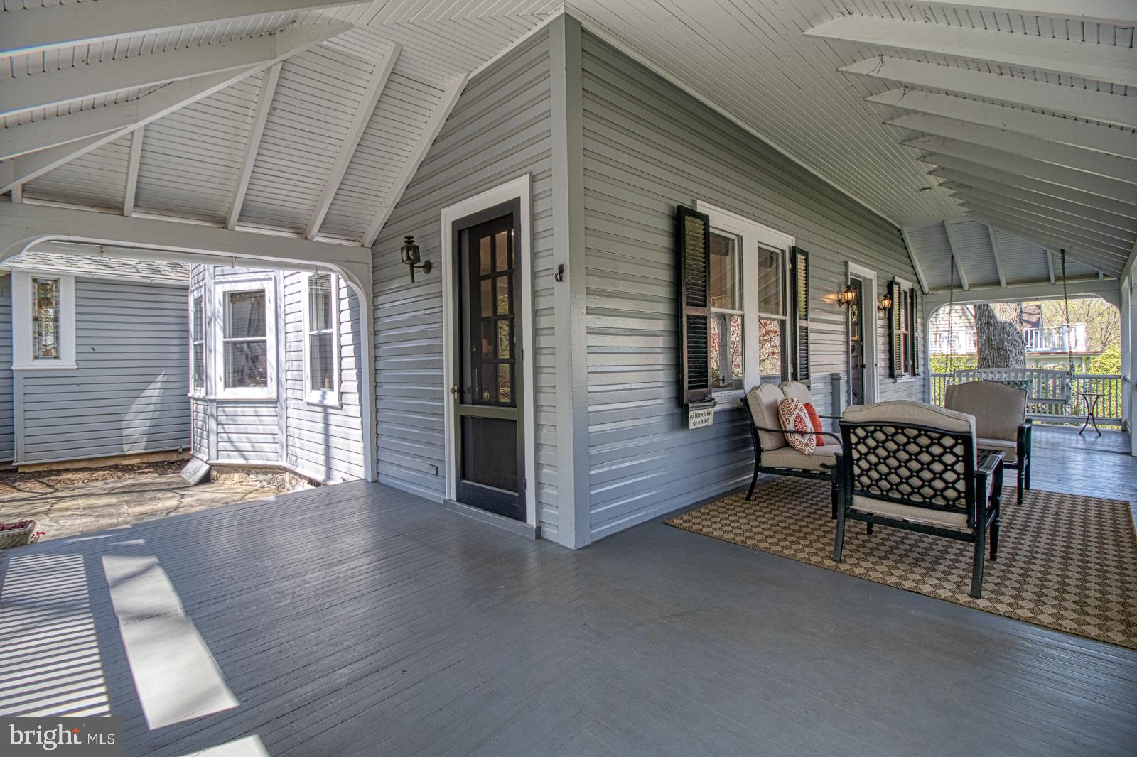 ROLAND PARK - Residential