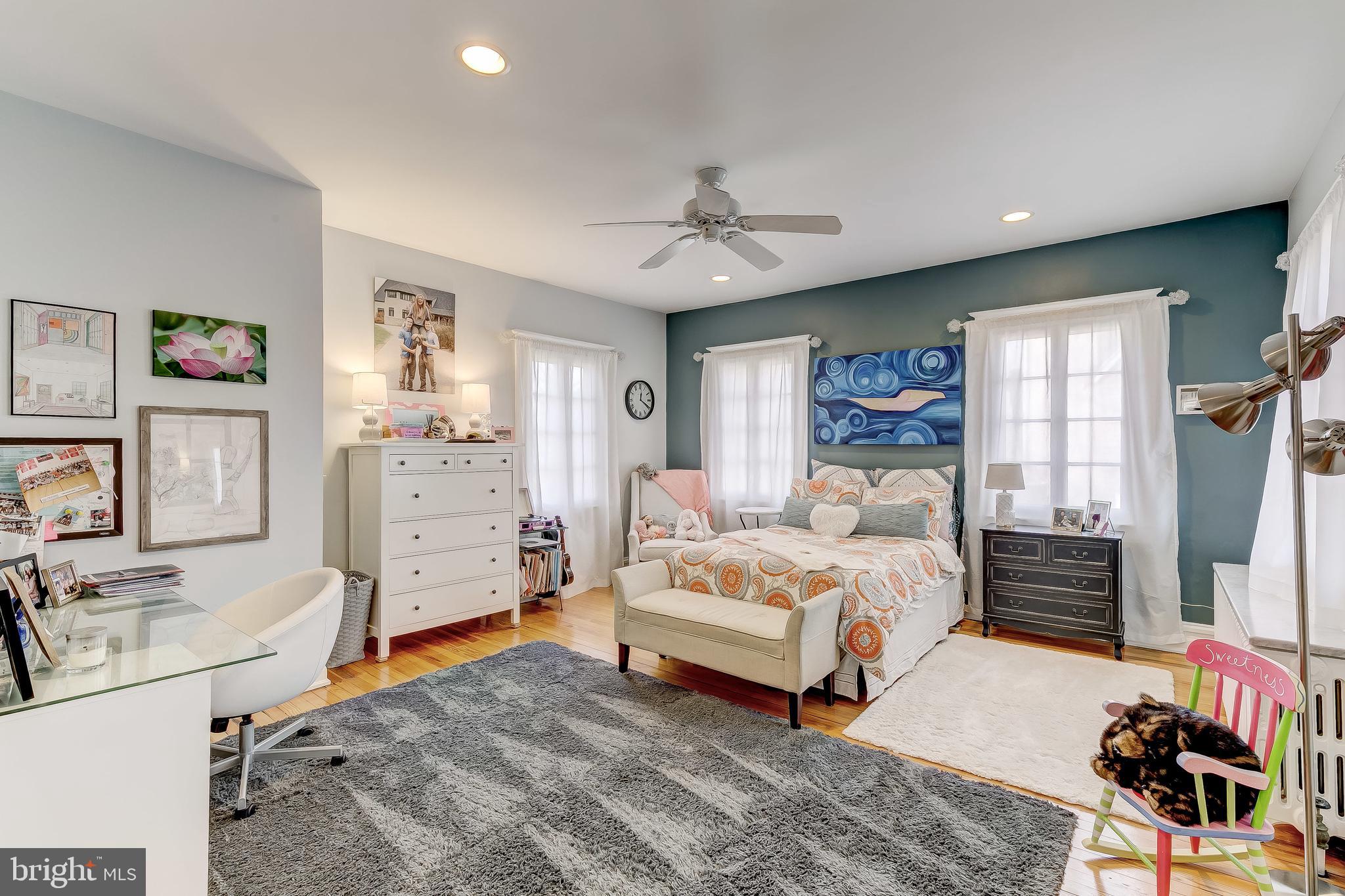 ROLAND PARK - Residential