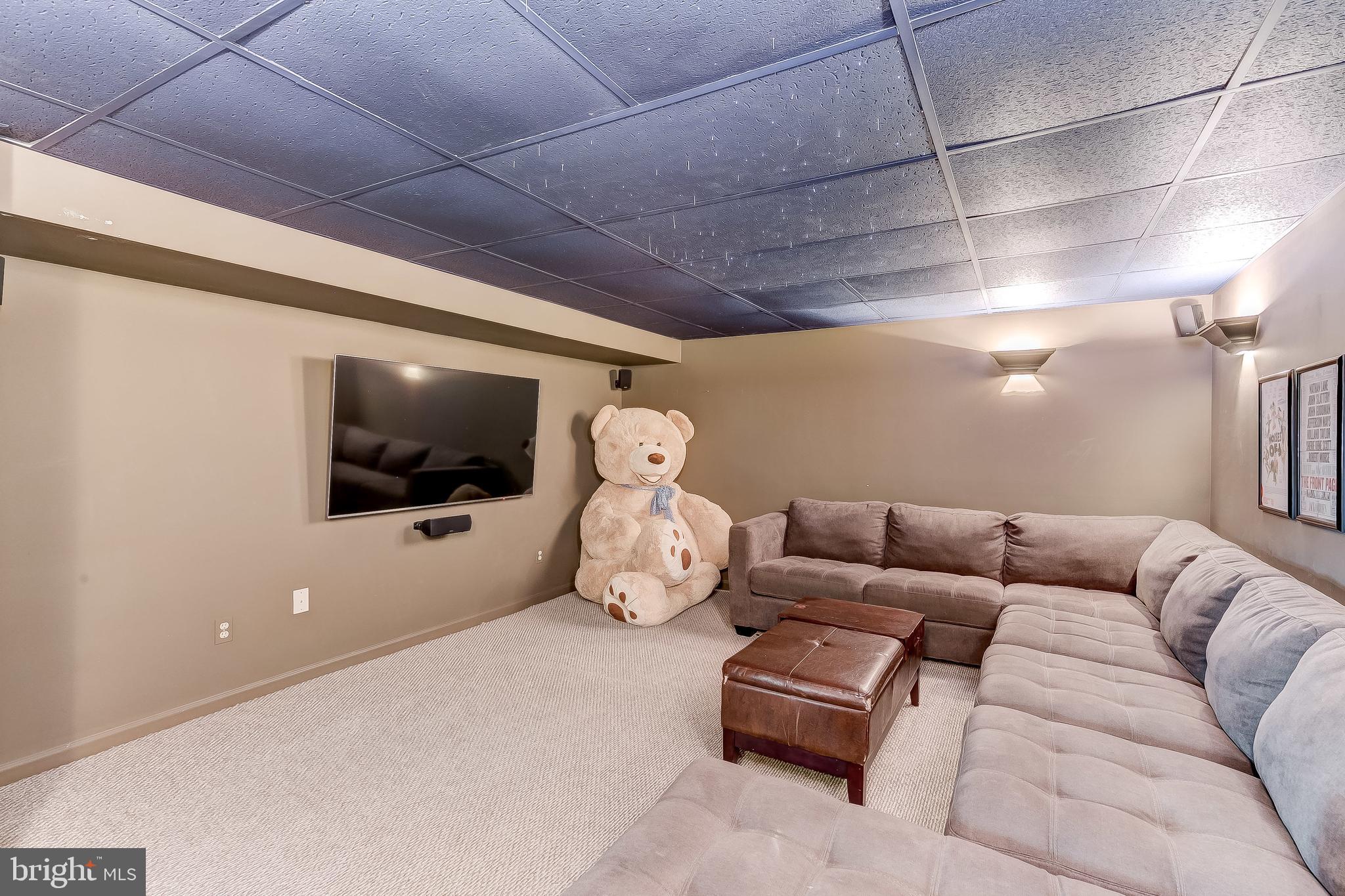 ROLAND PARK - Residential