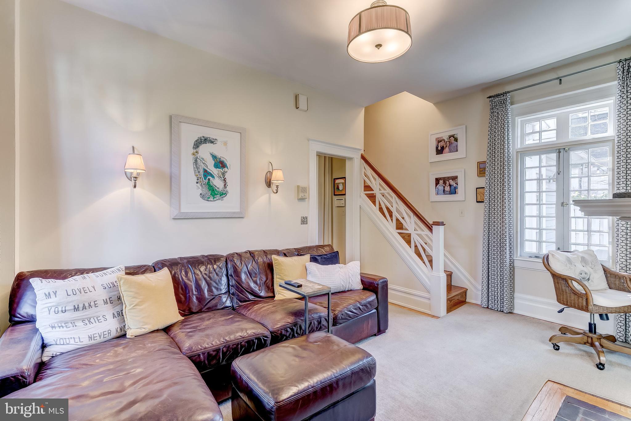 ROLAND PARK - Residential