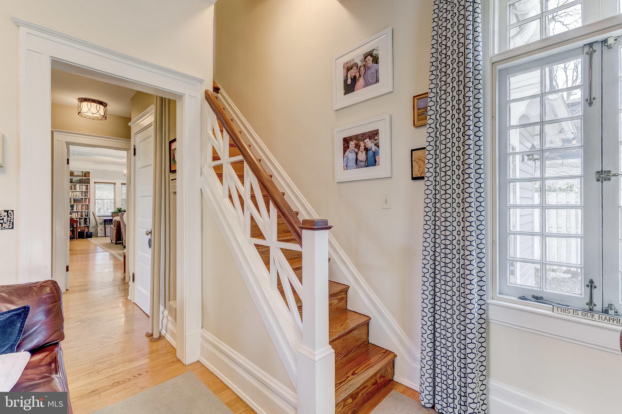 ROLAND PARK - Residential