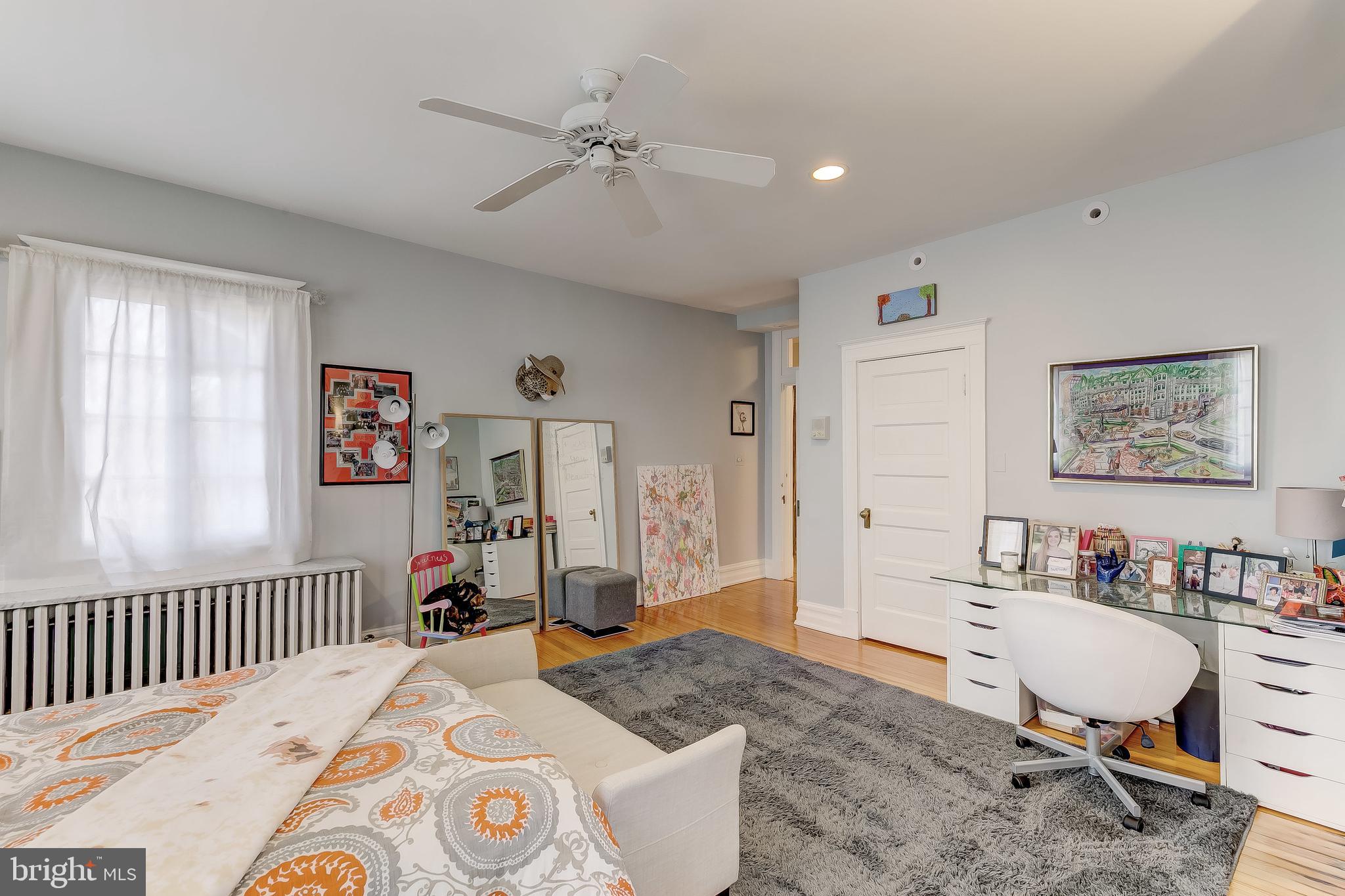 ROLAND PARK - Residential