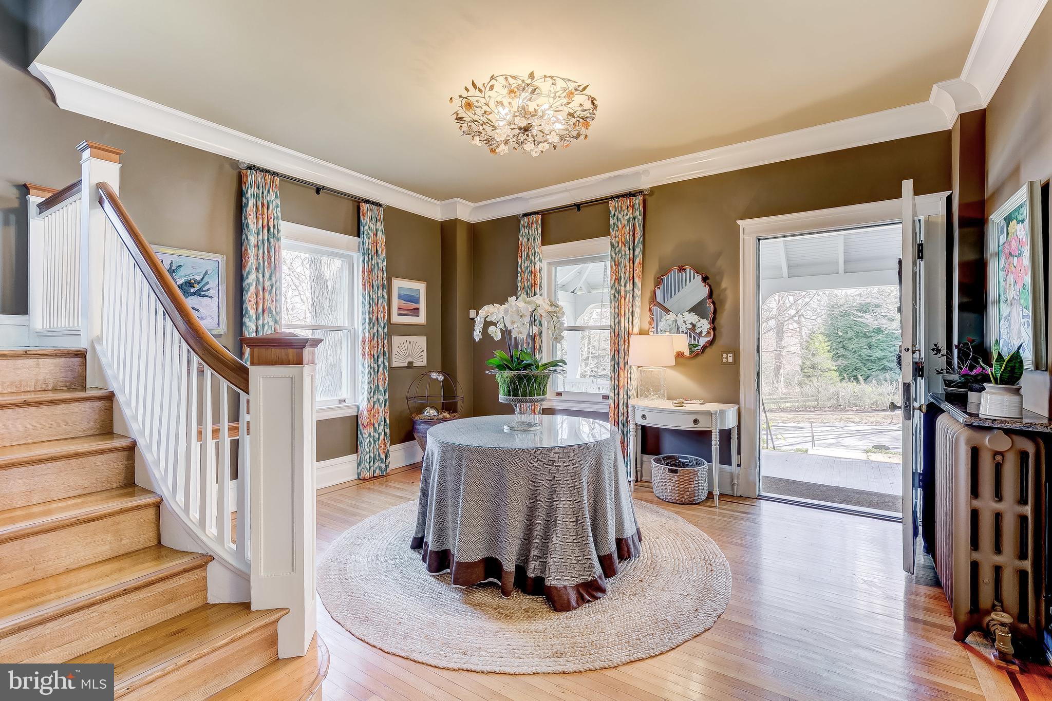 ROLAND PARK - Residential