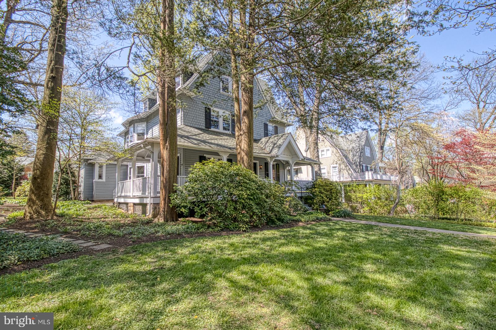 ROLAND PARK - Residential