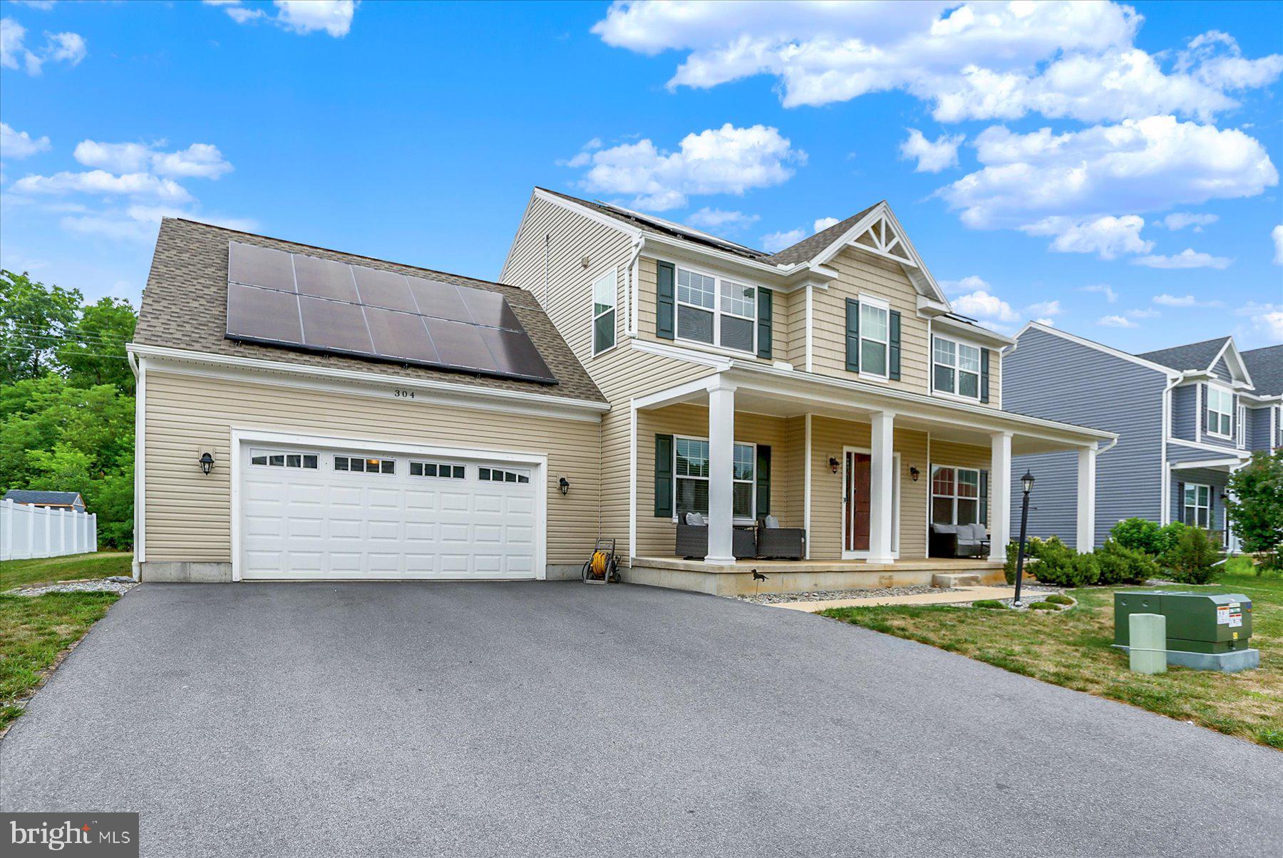 304 LEXINGTON LANE