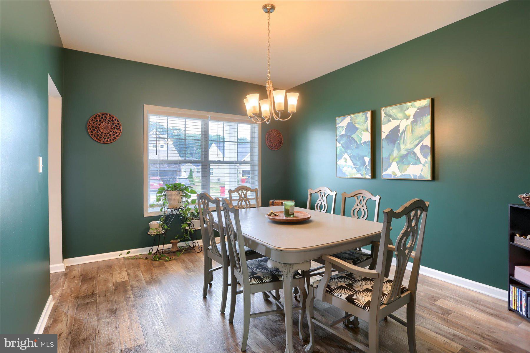 304 LEXINGTON LANE