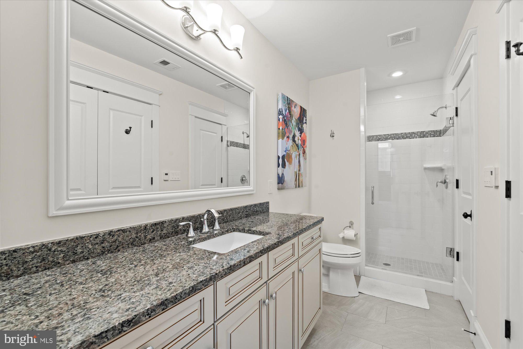 WILLIAMSBURG VILLAGE - Residential