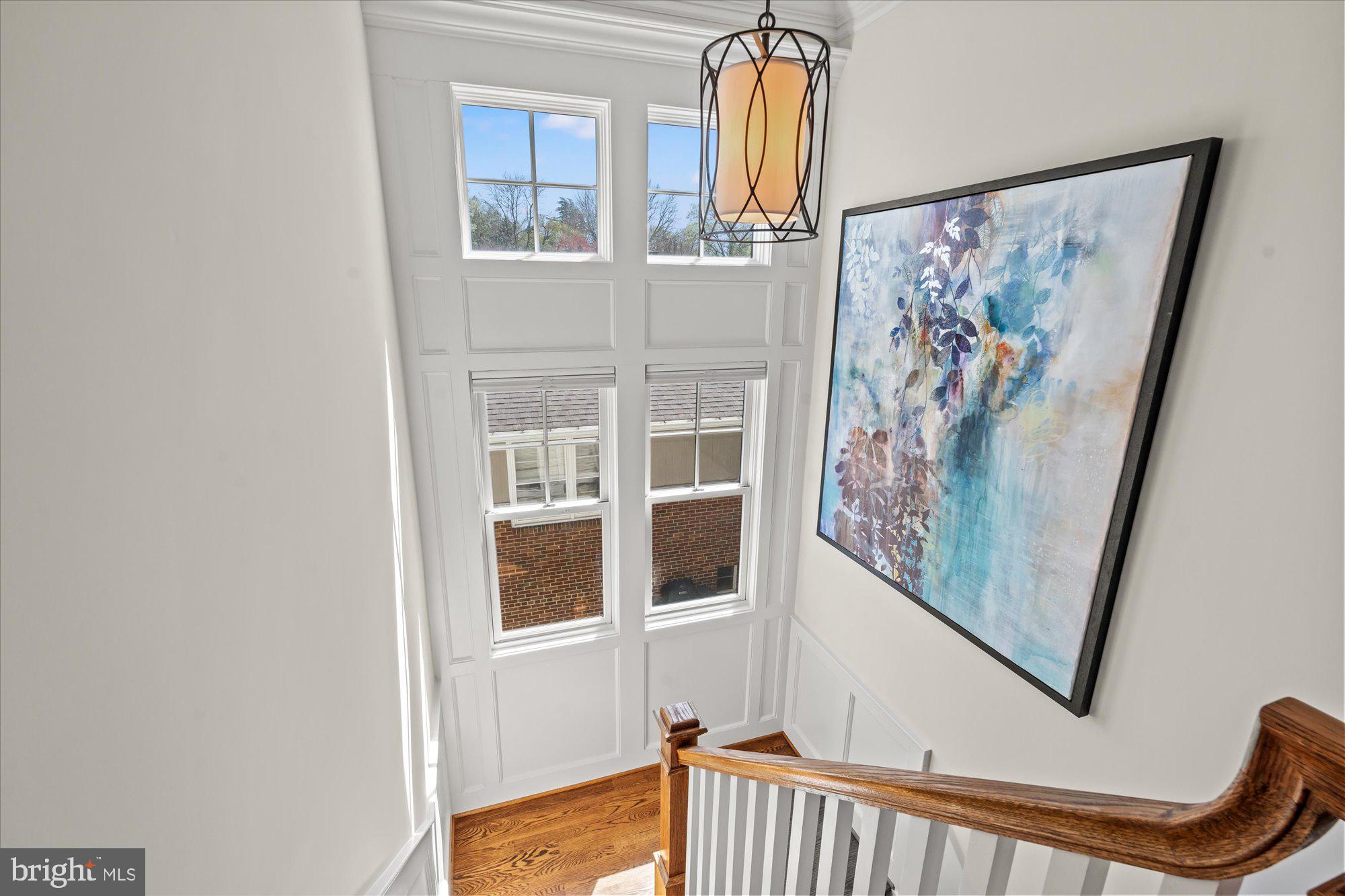 WILLIAMSBURG VILLAGE - Residential