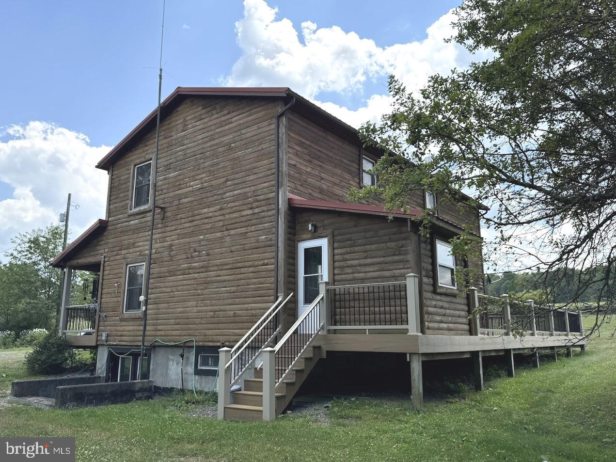 735 WINSTON ROAD