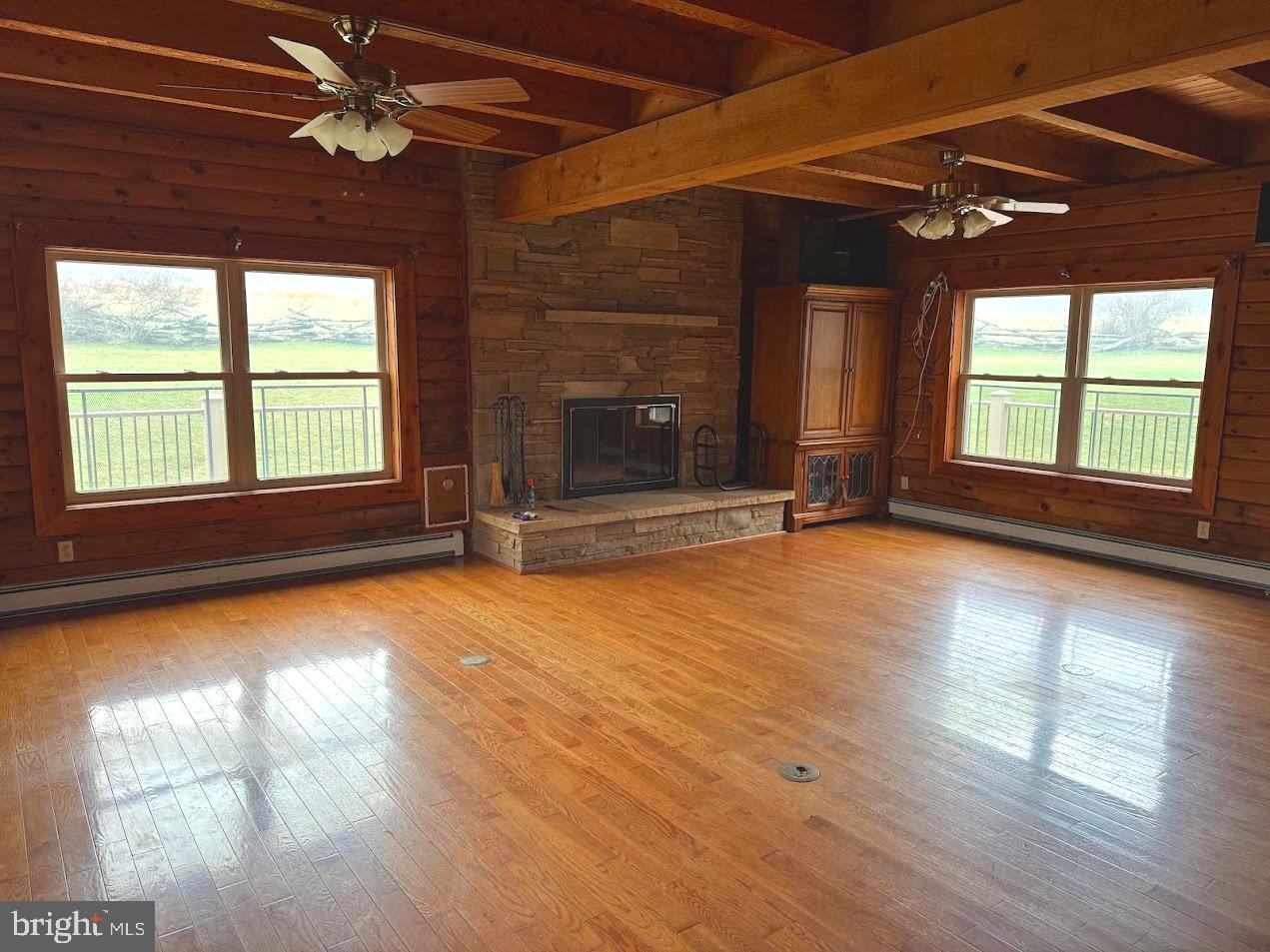 BACKBONE MOUNTAIN - Residential