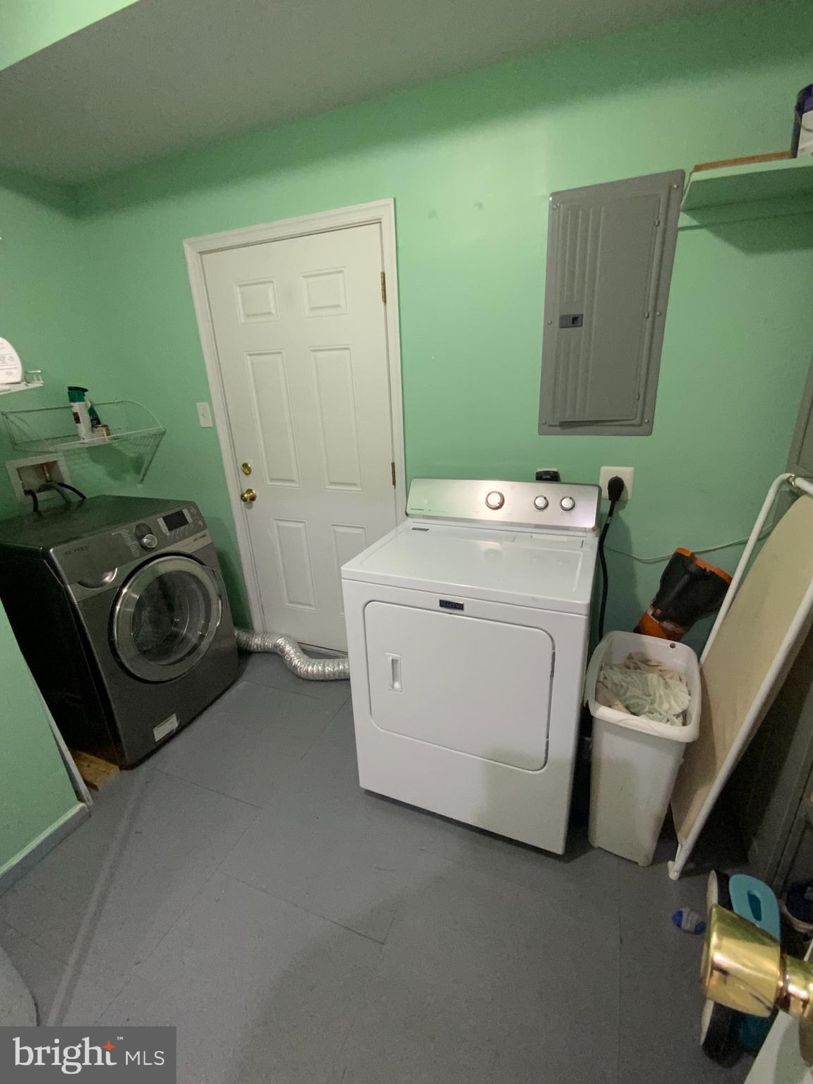 WAVERLY VILLAGE - Residential