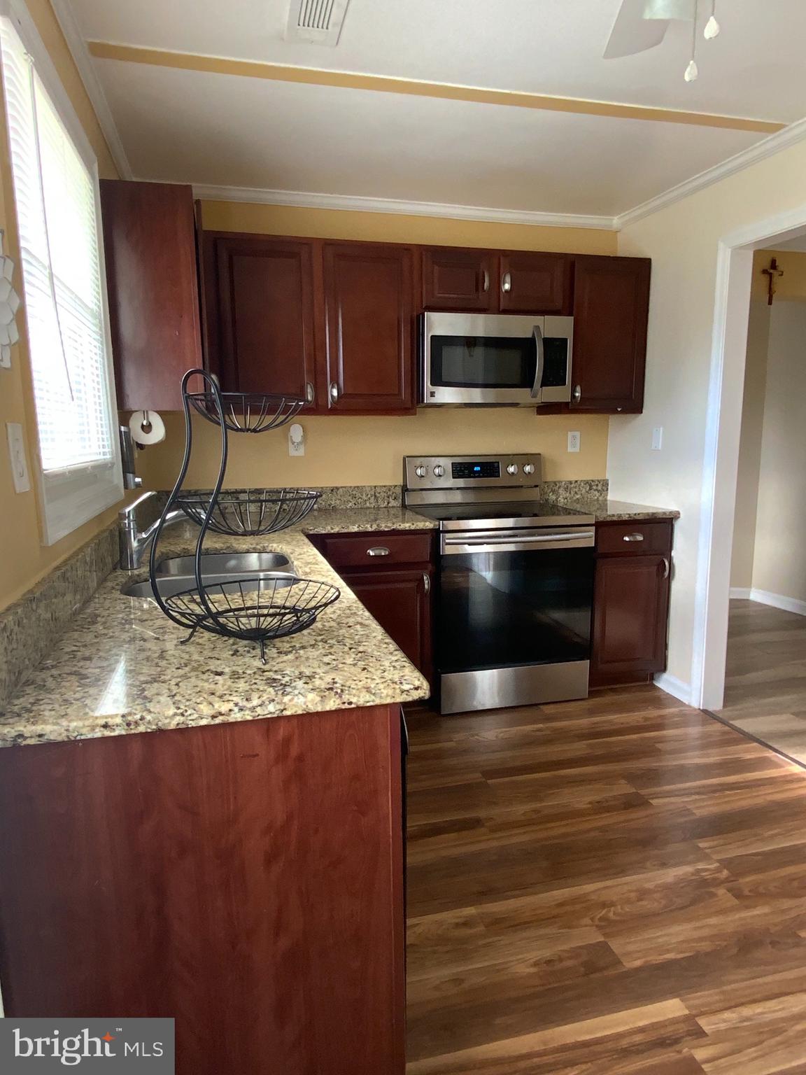 WAVERLY VILLAGE - Residential