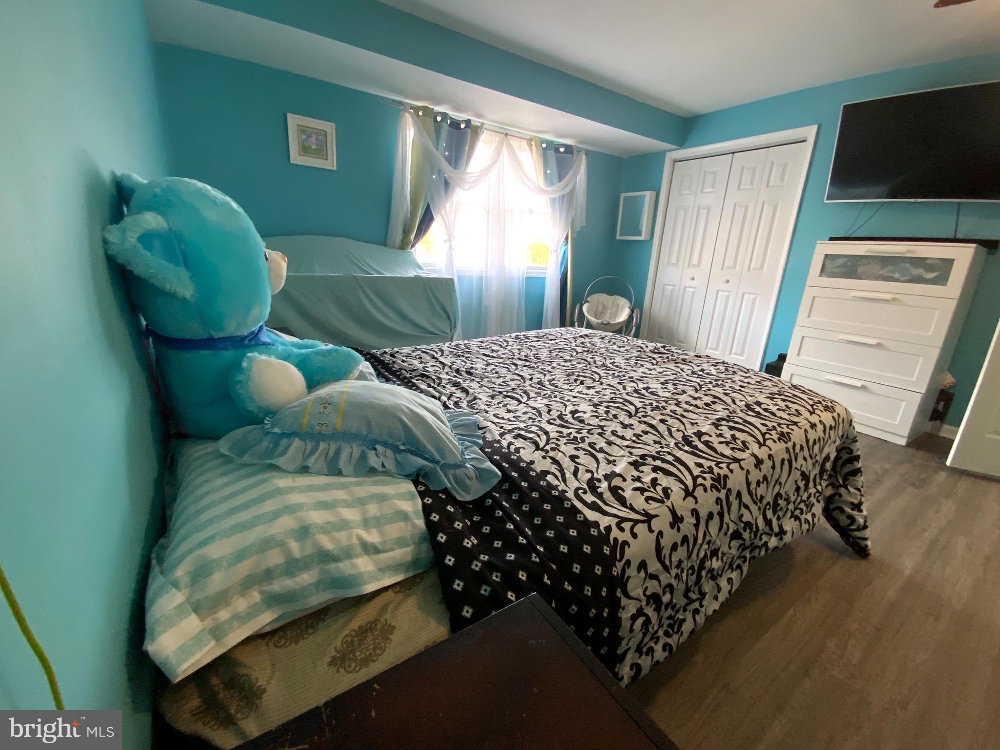 WAVERLY VILLAGE - Residential