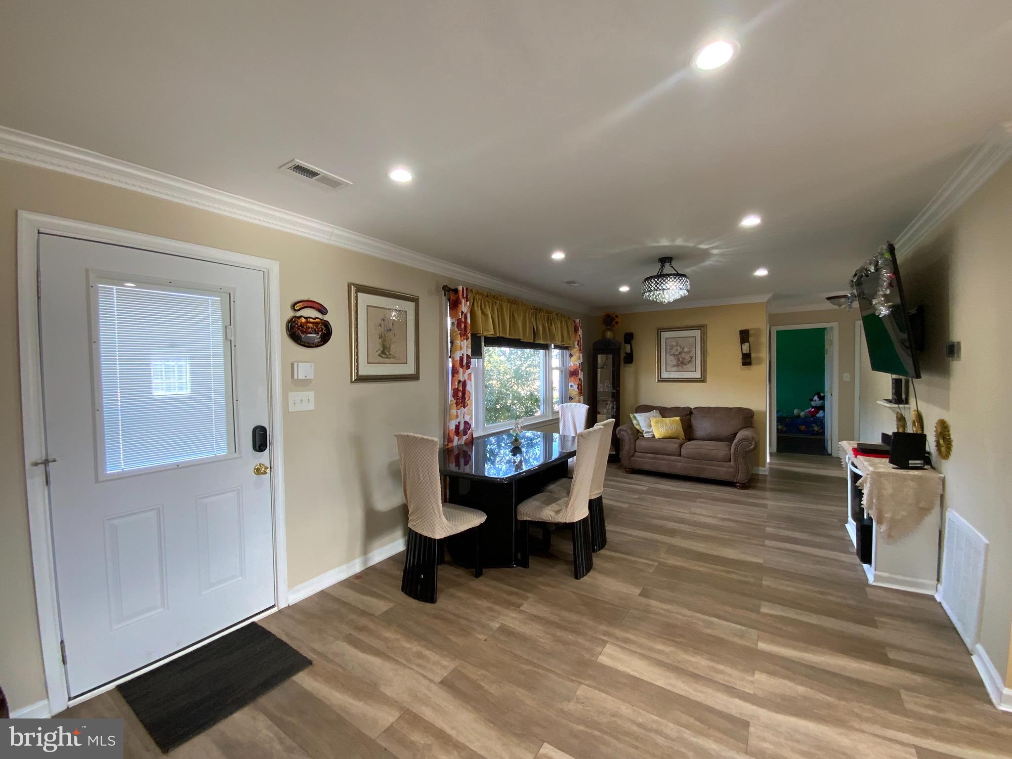 WAVERLY VILLAGE - Residential