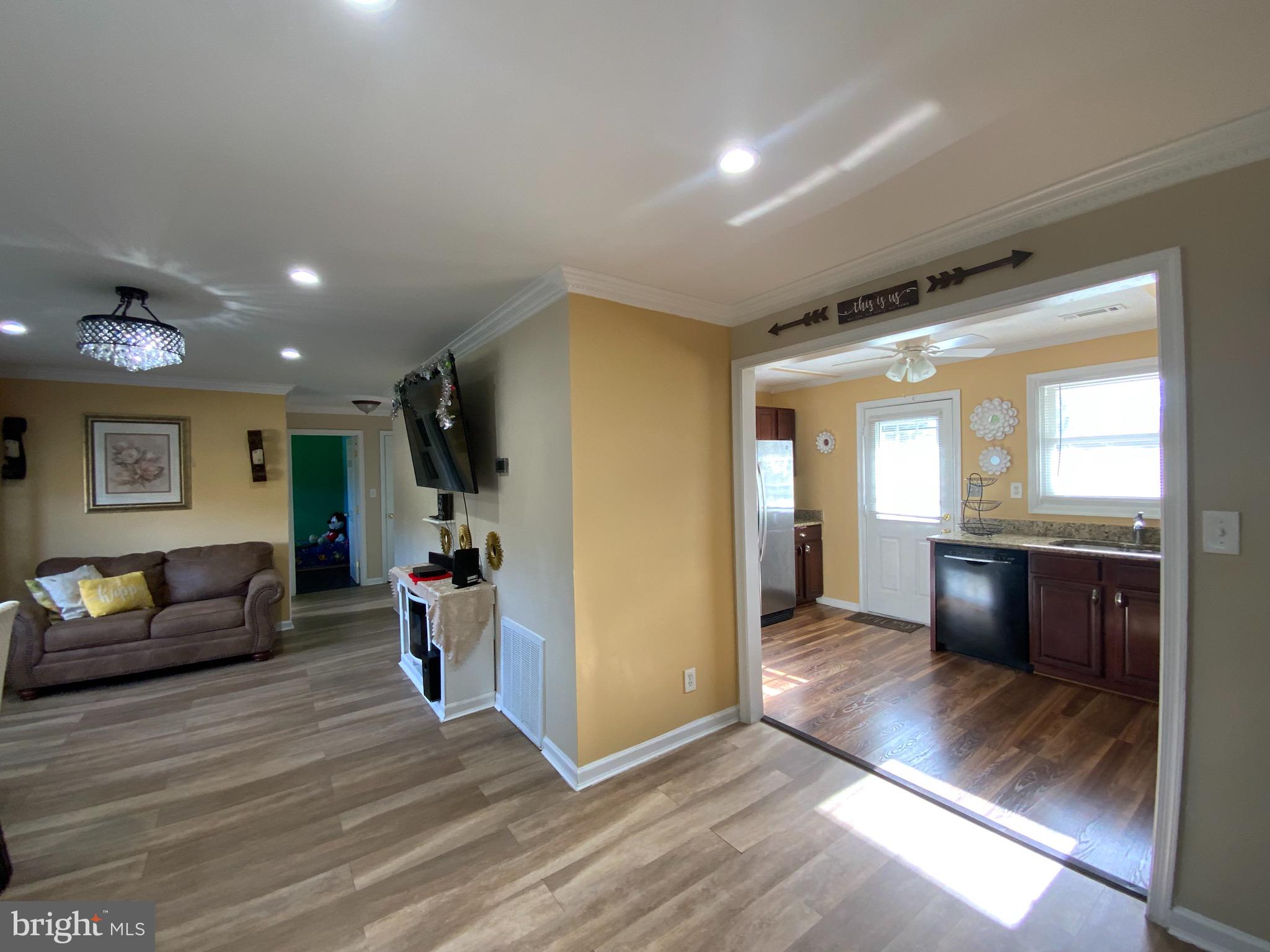 WAVERLY VILLAGE - Residential