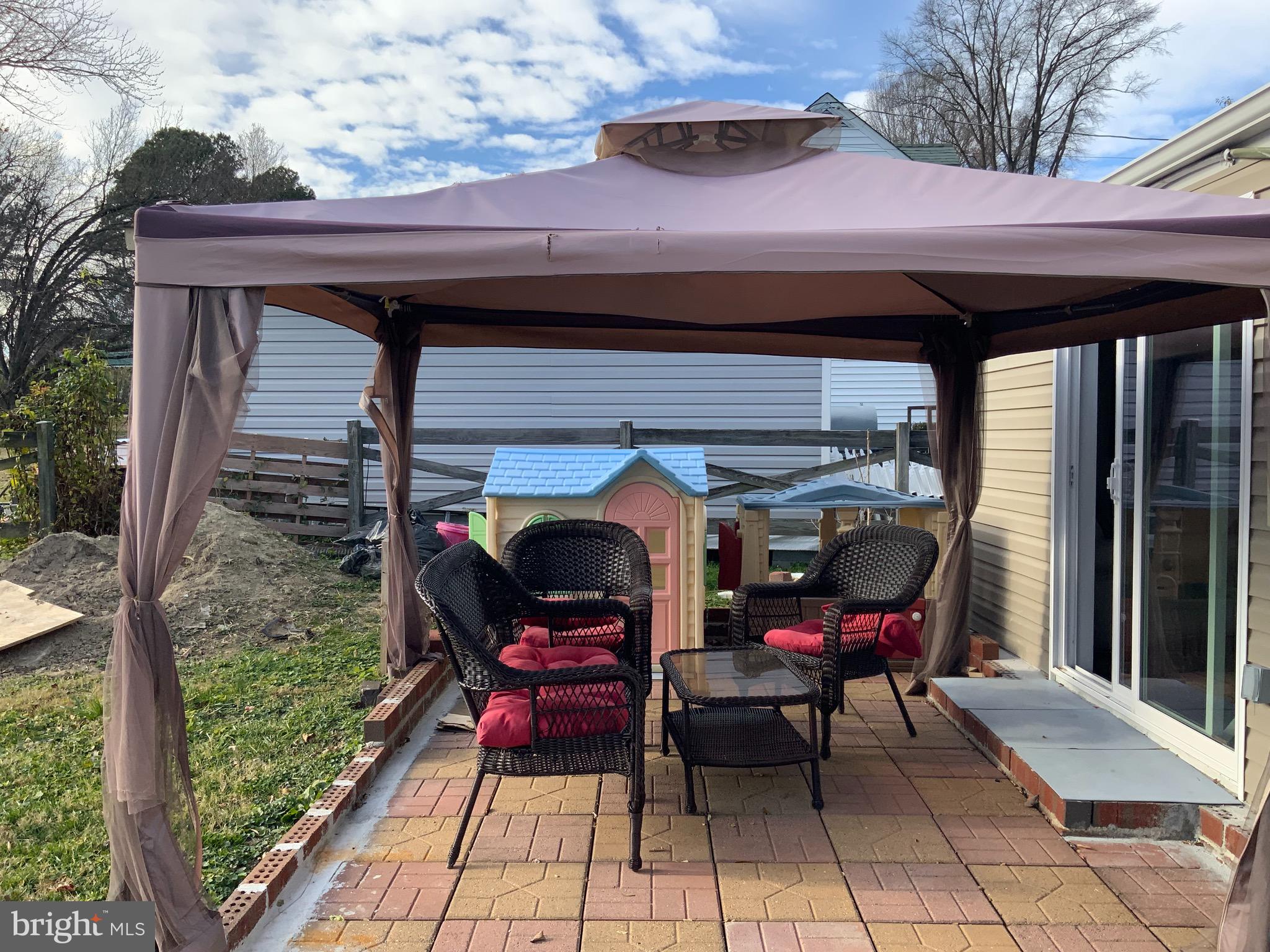 WAVERLY VILLAGE - Residential