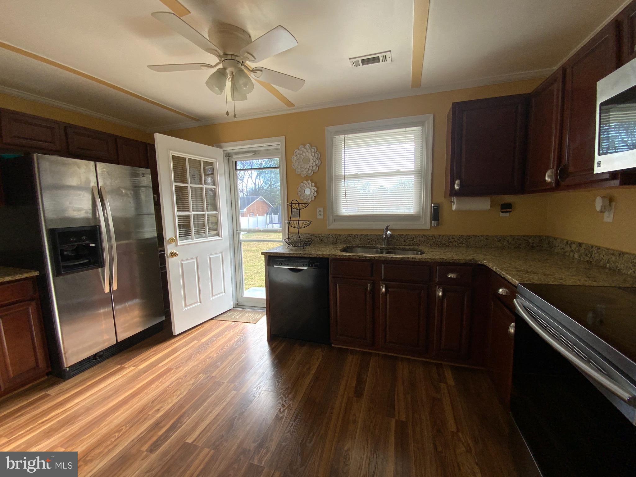 WAVERLY VILLAGE - Residential