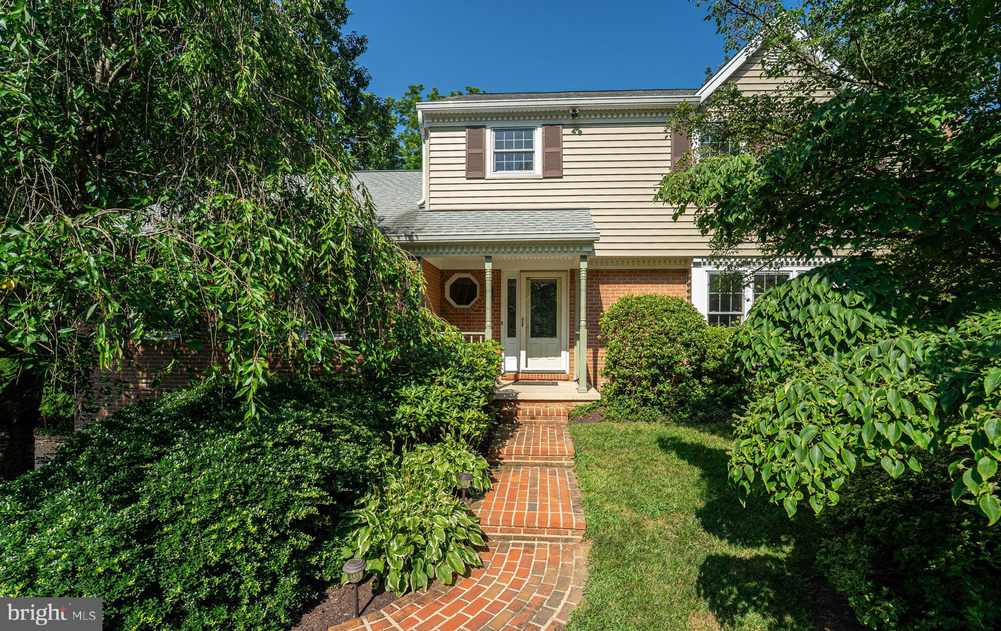 3696 MEADOWVALE ROAD