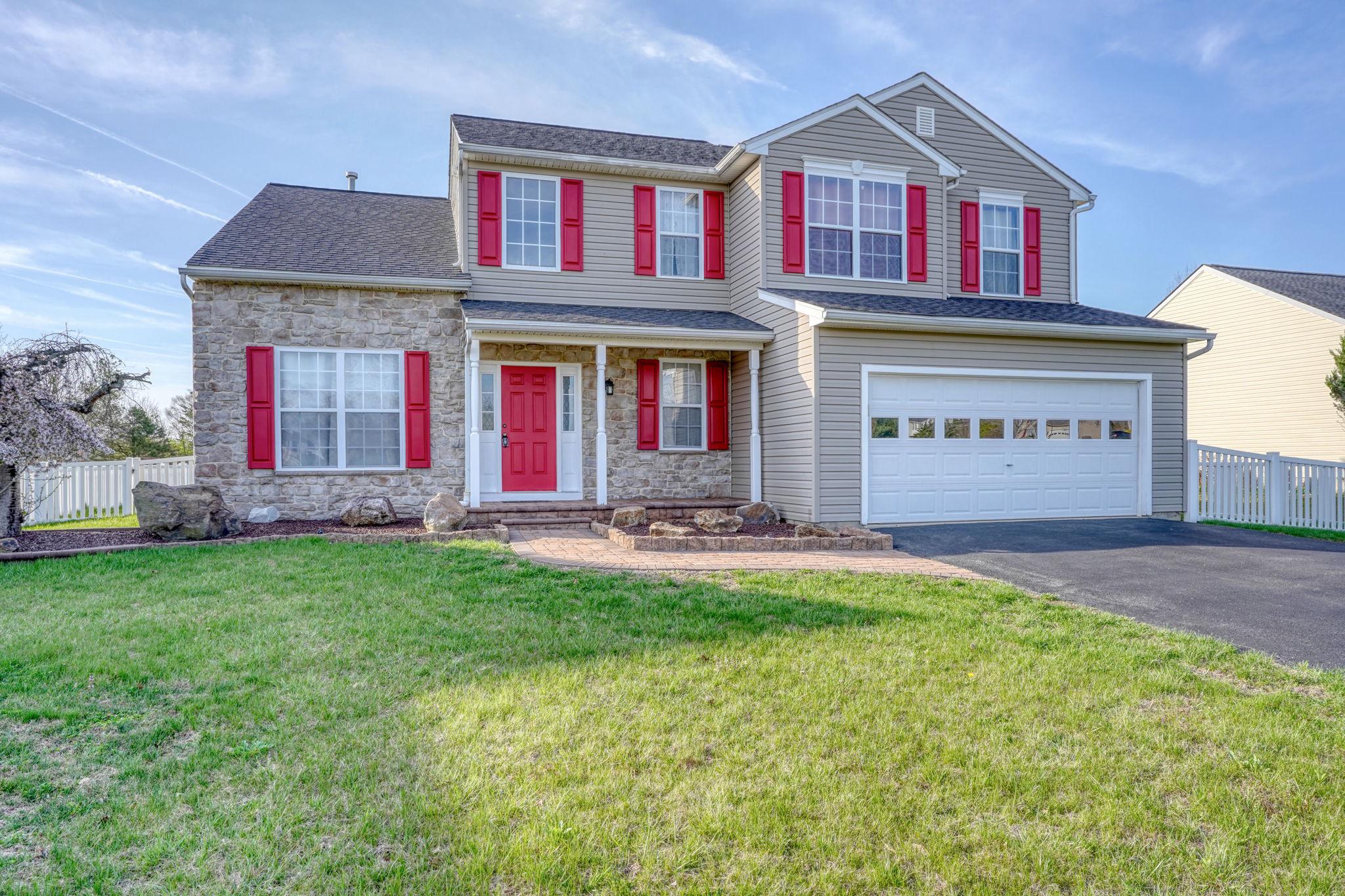 233 CARRINGTON DRIVE