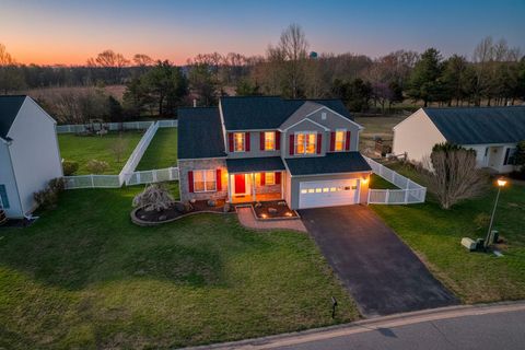 233 CARRINGTON DRIVE DOVER DE 19904