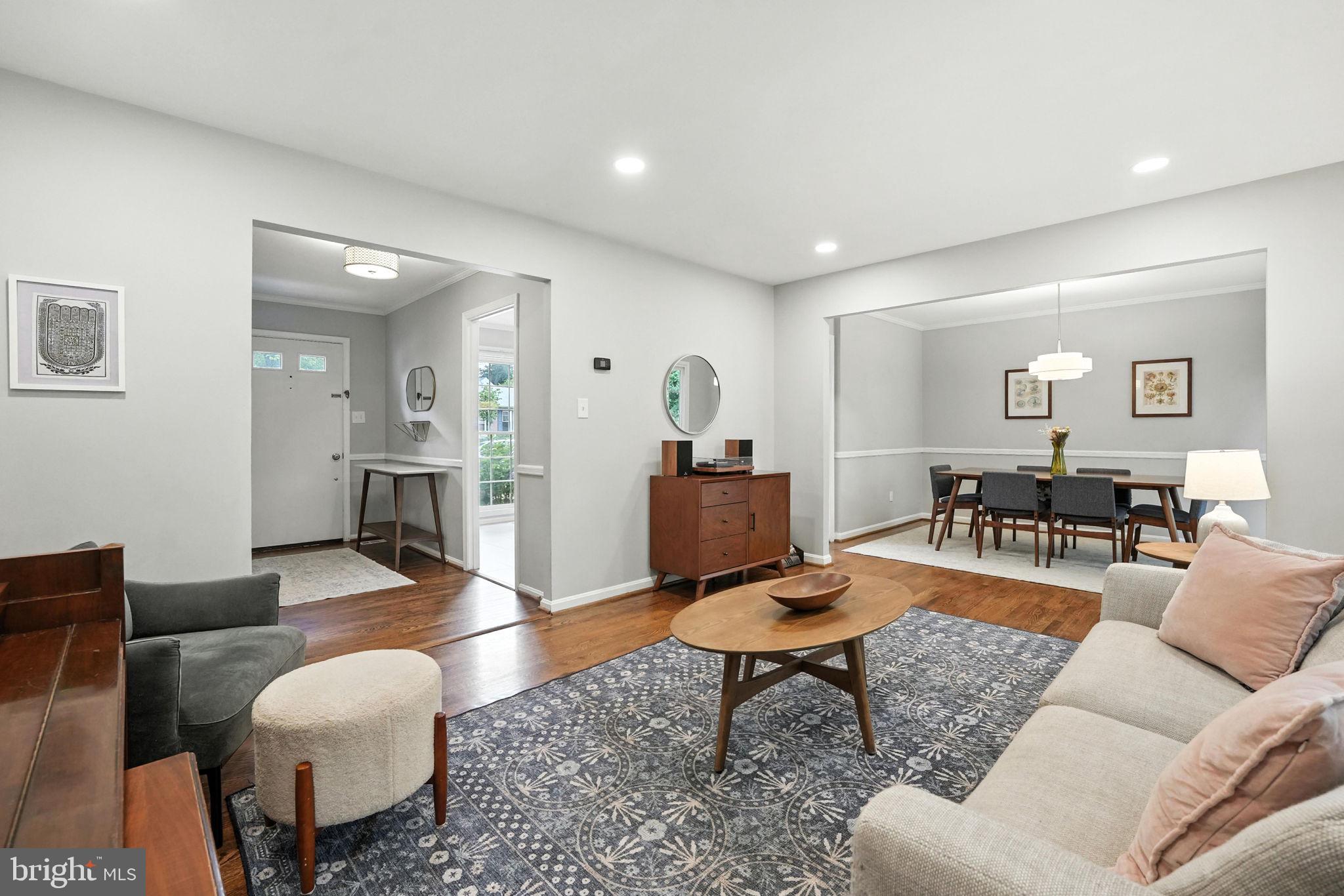 Search Homes 4 9307 WINBOURNE ROAD