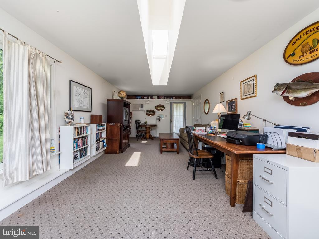 NONE  NO HOA - Residential