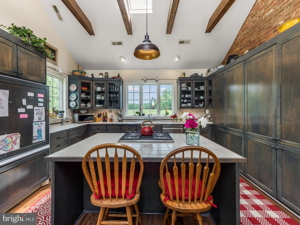 NONE  NO HOA - Residential