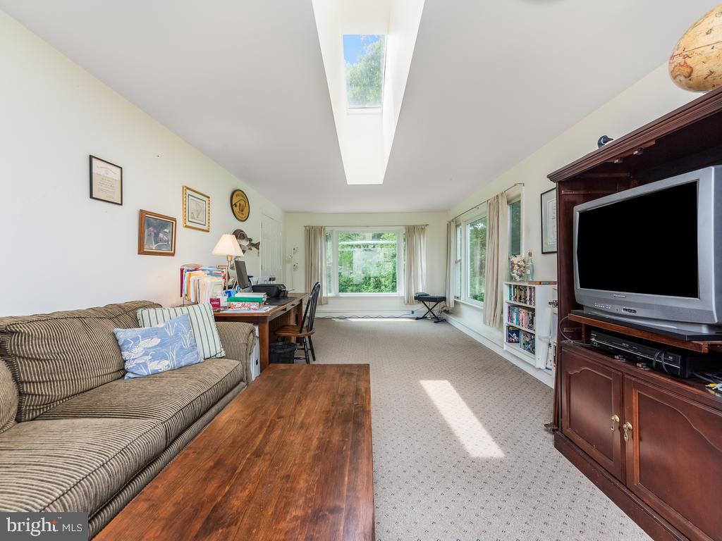 NONE  NO HOA - Residential