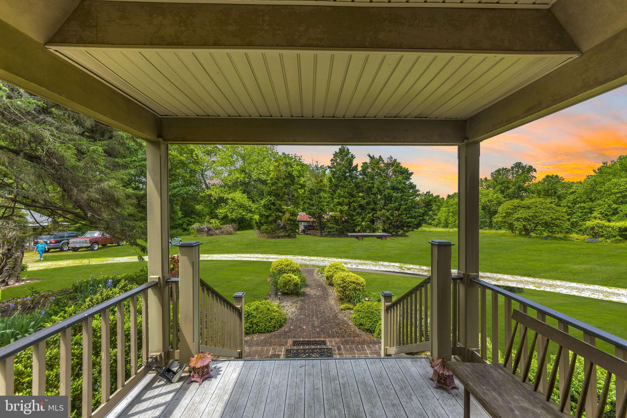 NONE  NO HOA - Residential