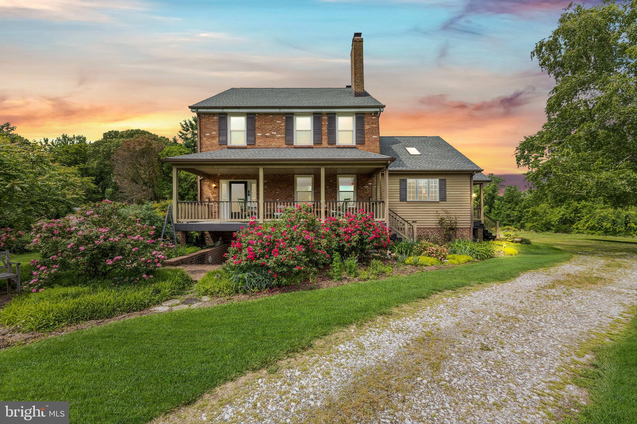 NONE  NO HOA - Residential