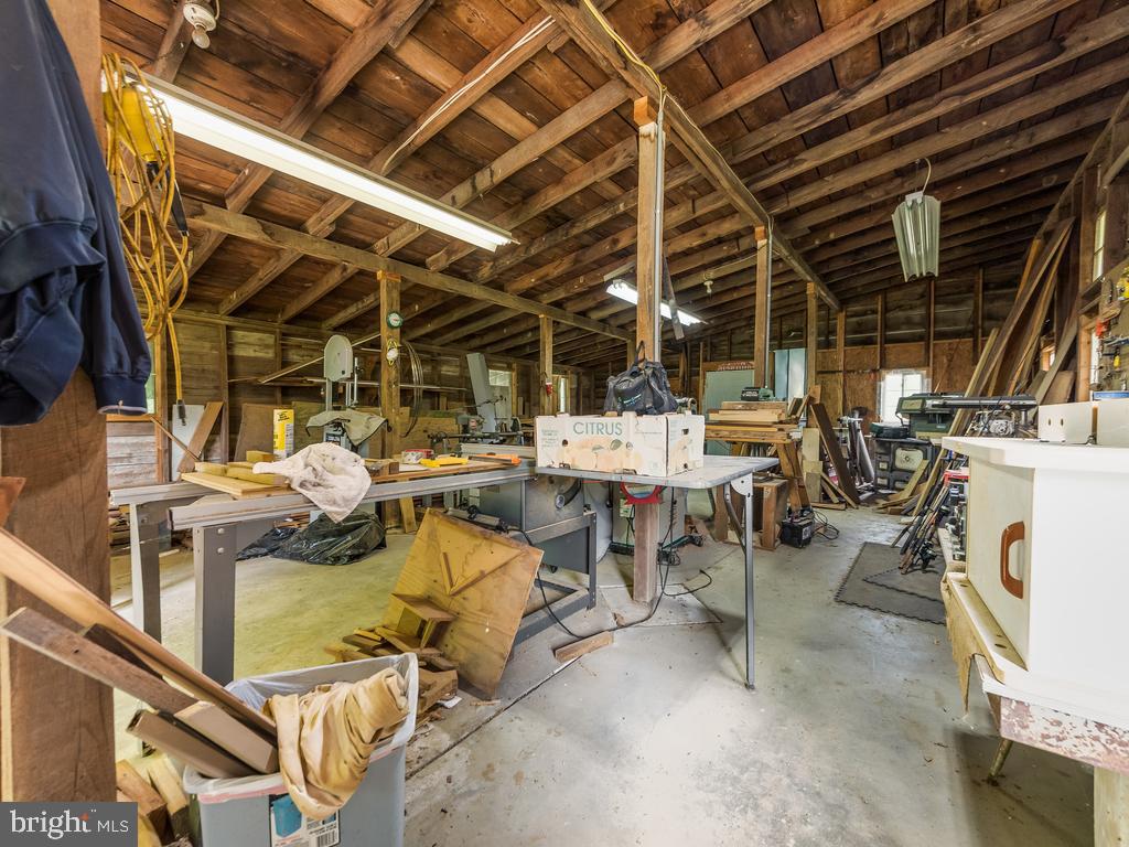 NONE  NO HOA - Residential