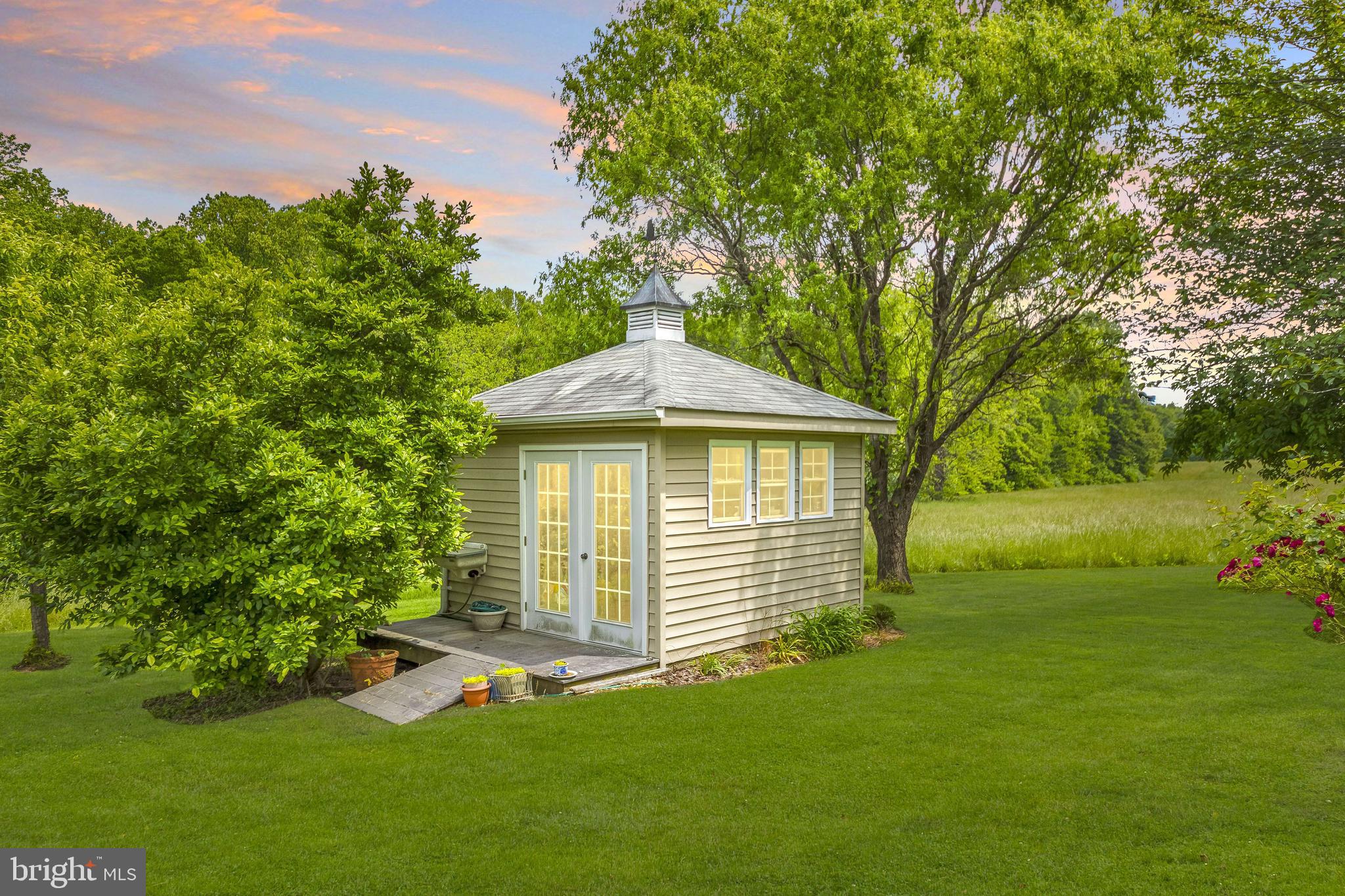 NONE  NO HOA - Residential