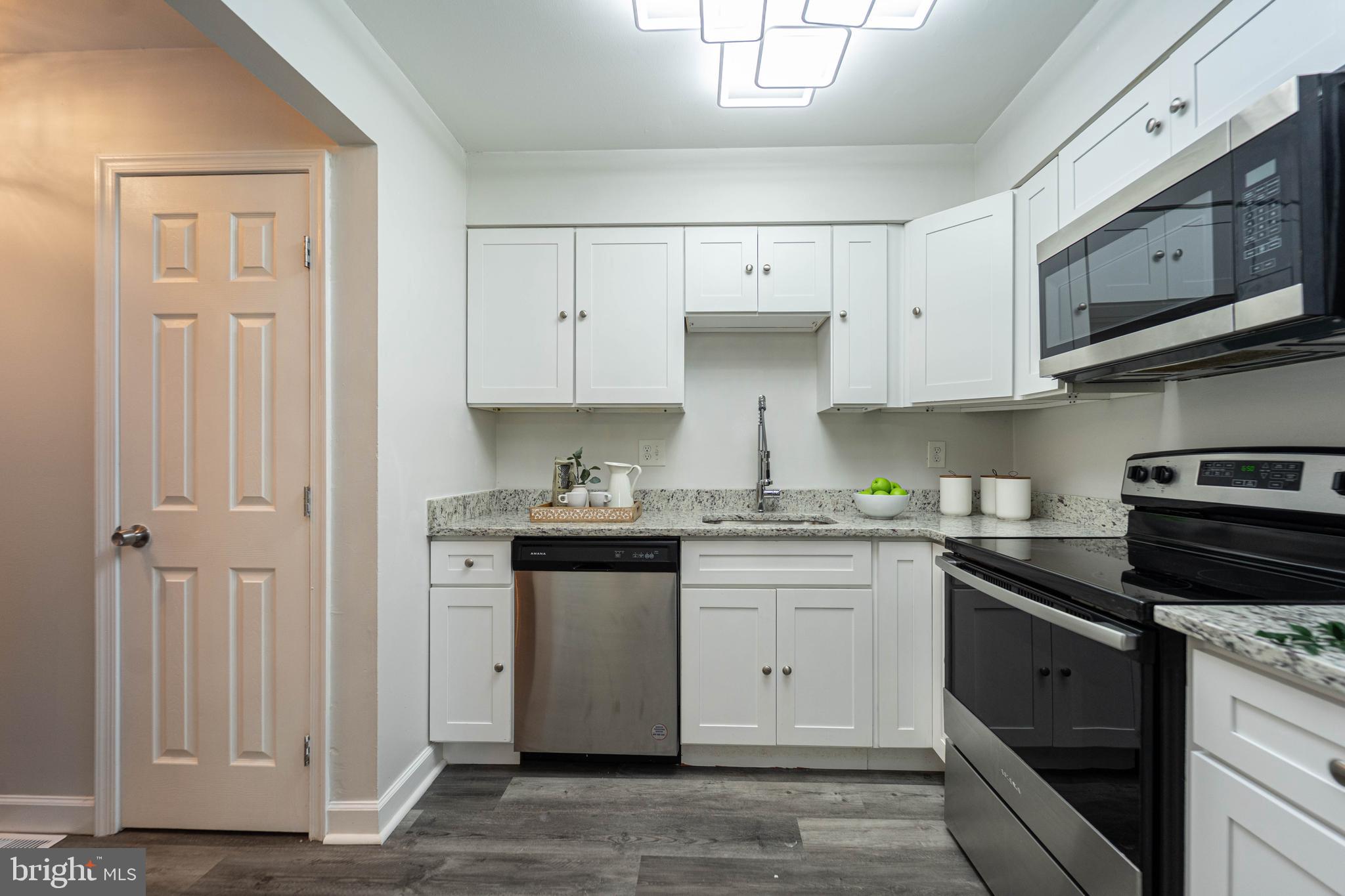 BROOKSIDE MANOR - Residential