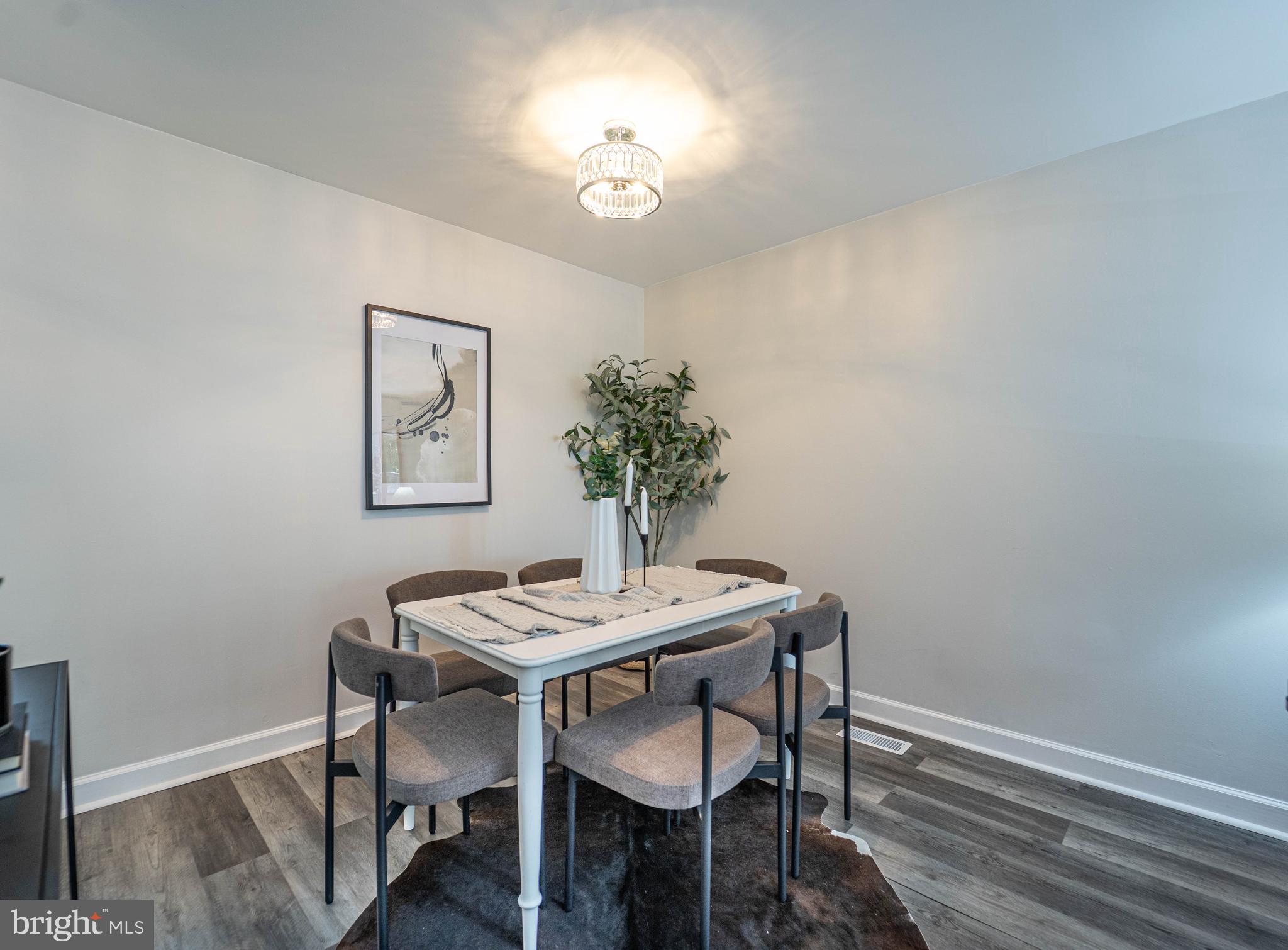 BROOKSIDE MANOR - Residential