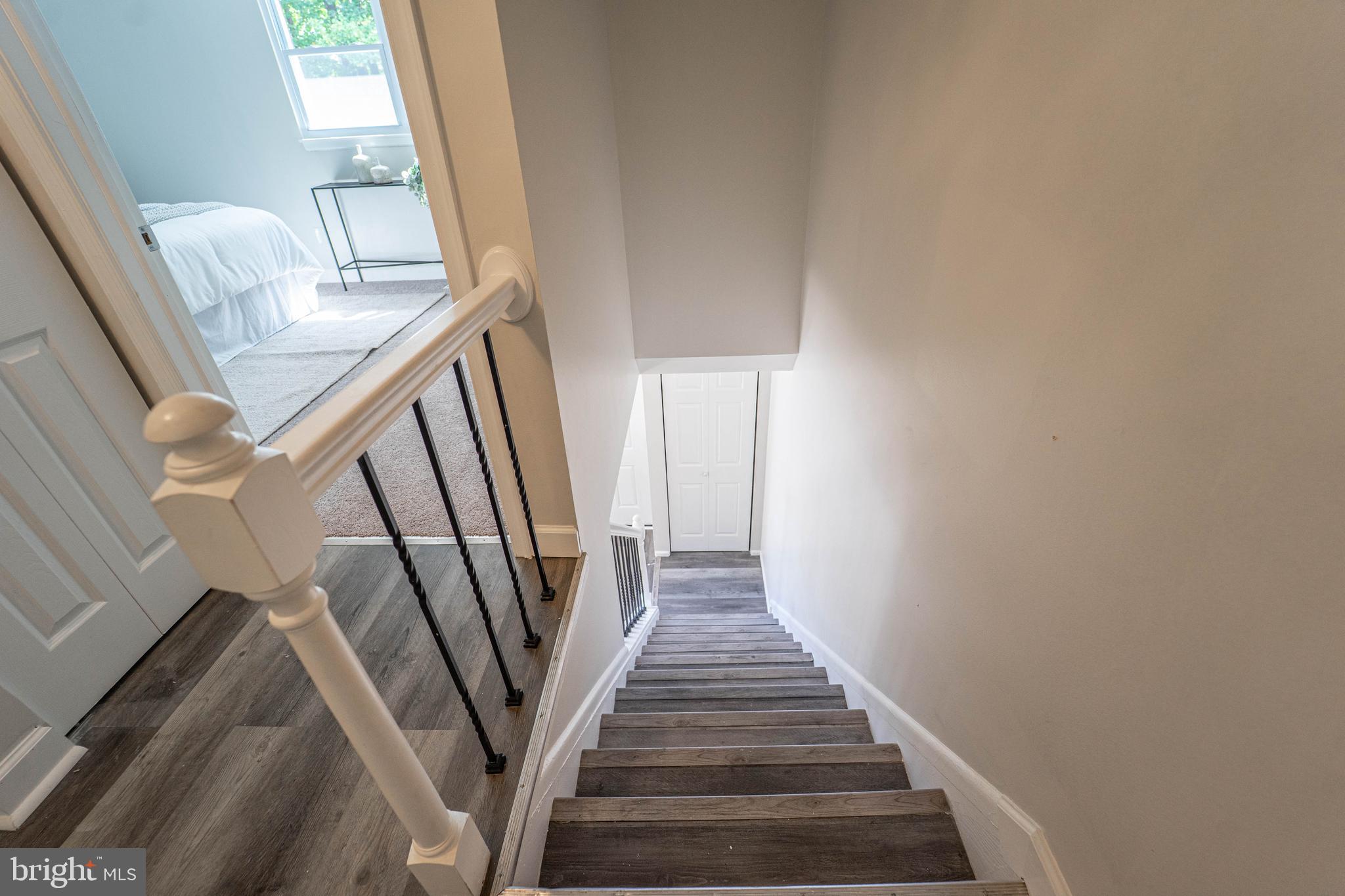 BROOKSIDE MANOR - Residential